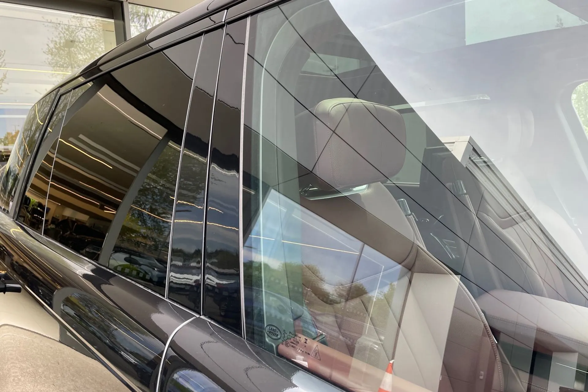 LAND ROVER RANGE ROVER thumbnail image number 27