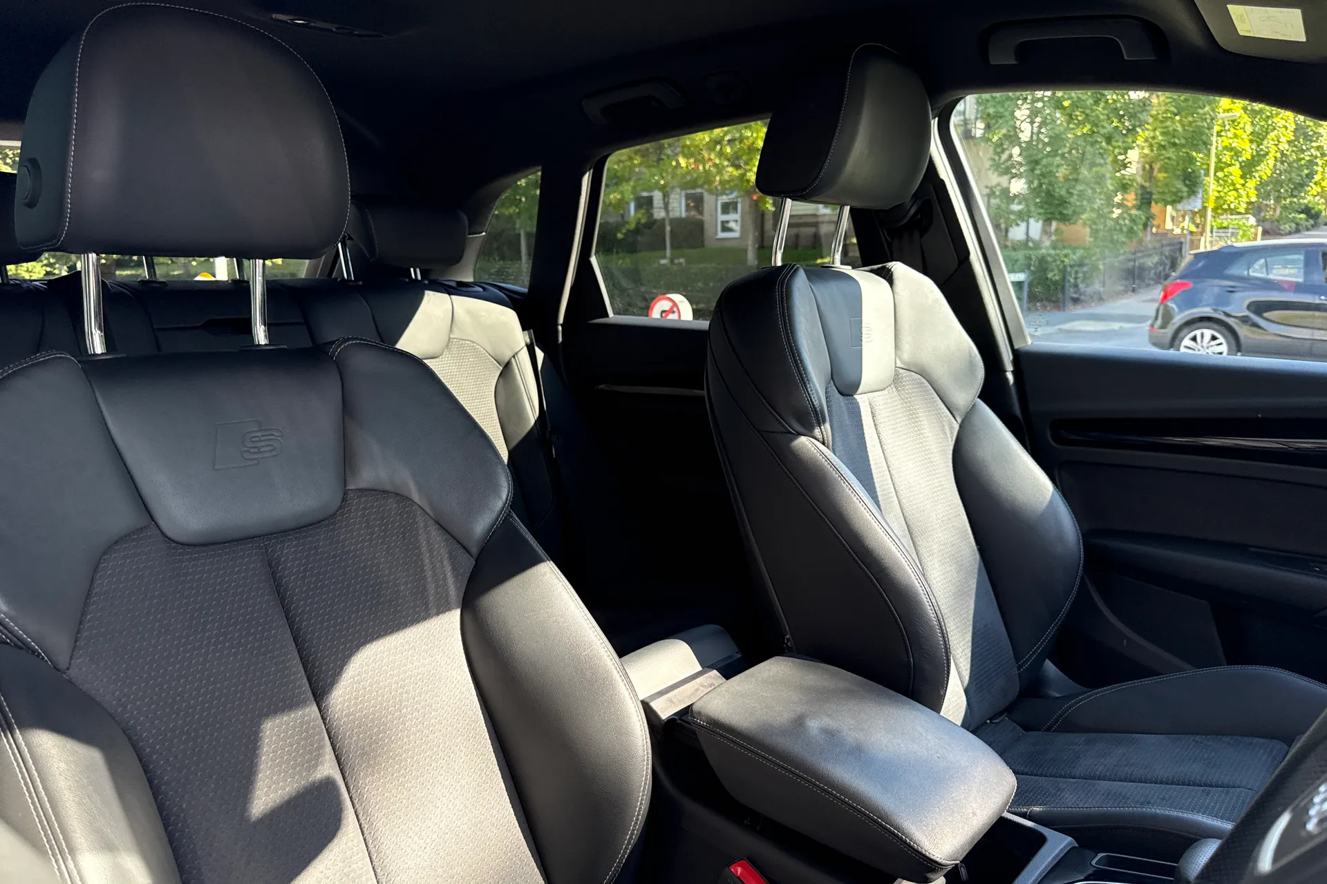 Audi Q5 thumbnail image number 27