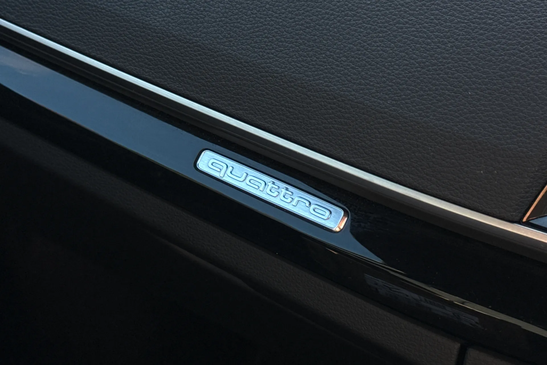 Audi Q5 thumbnail image number 21