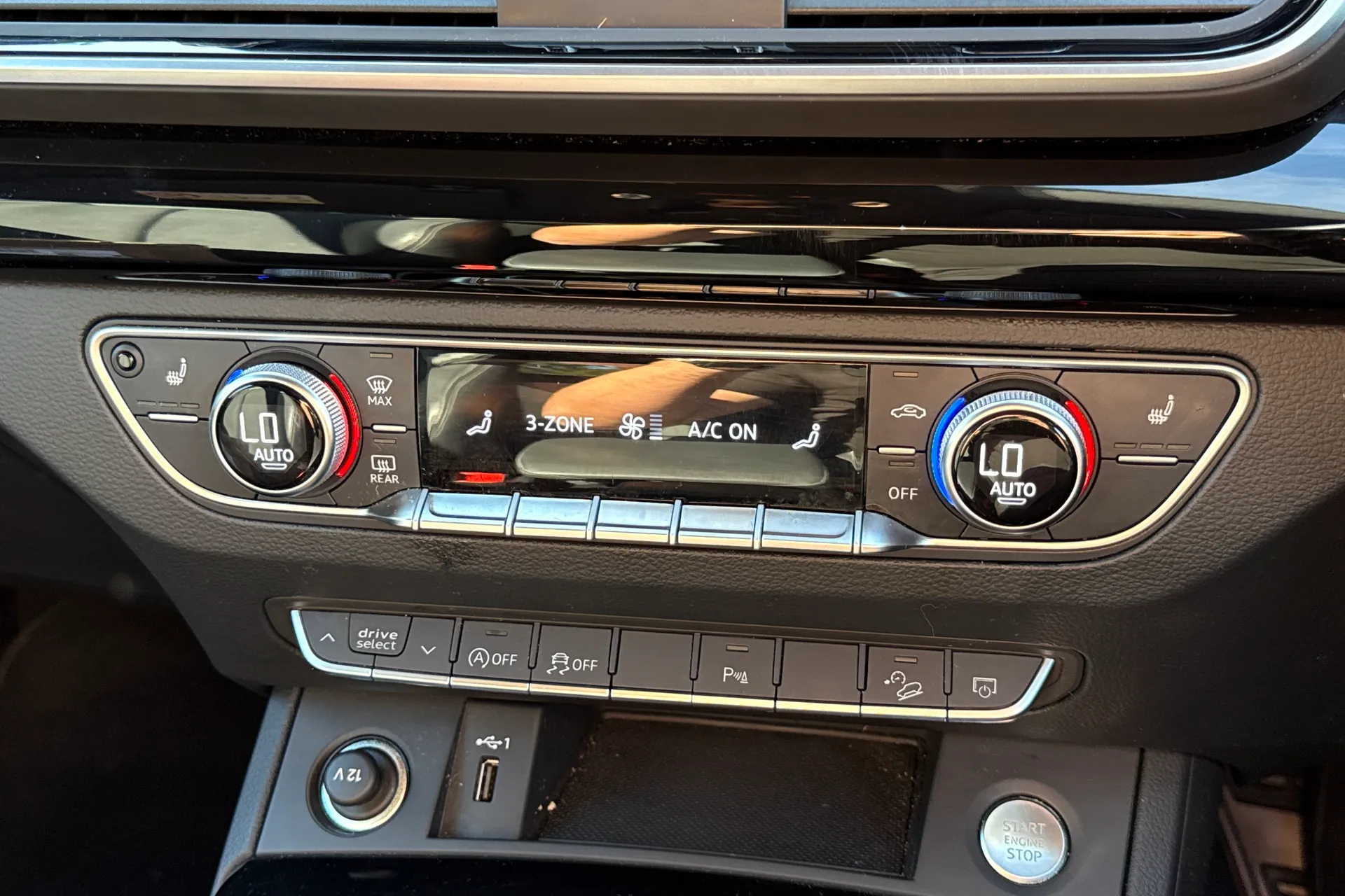 Audi Q5 thumbnail image number 14