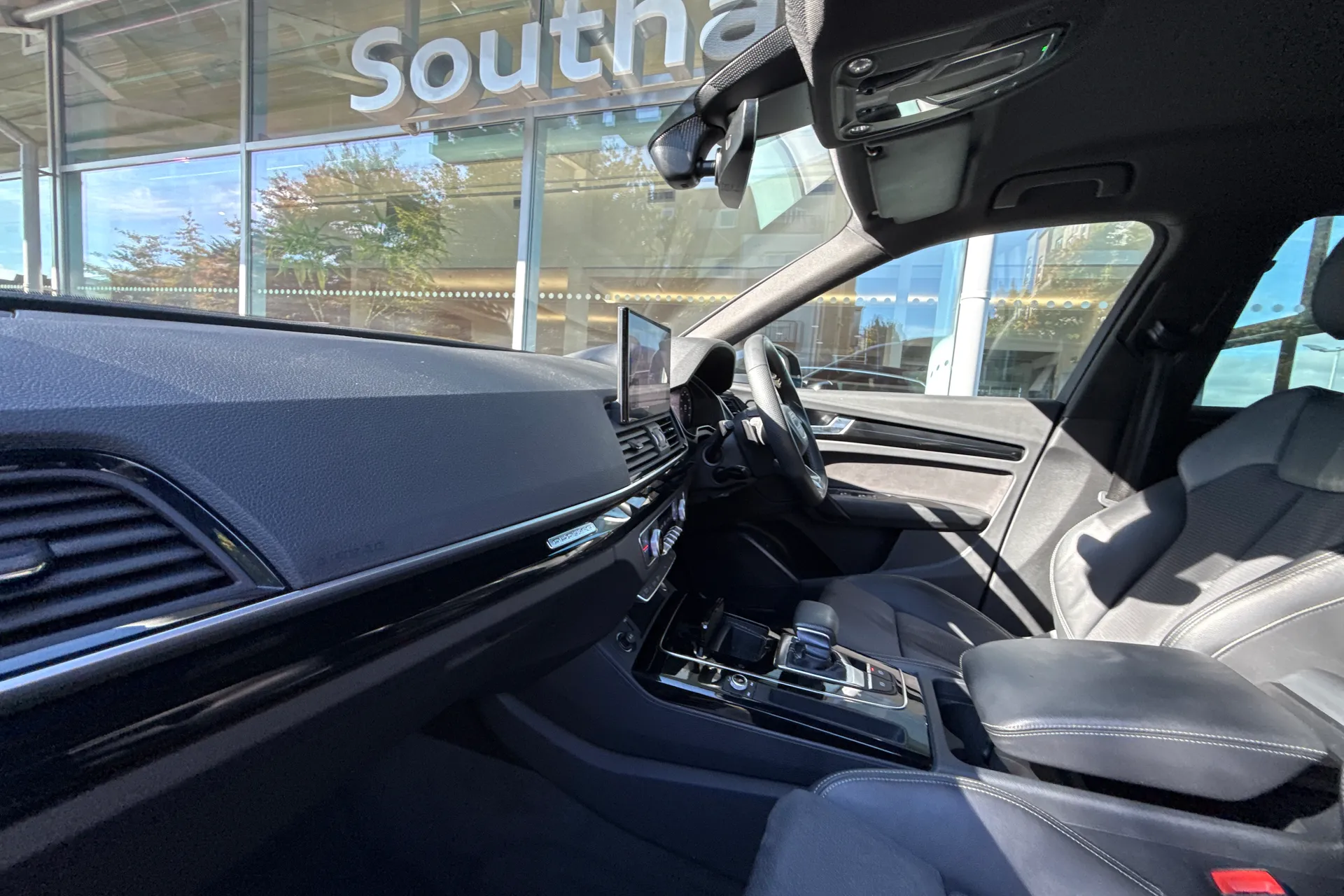 Audi Q5 thumbnail image number 45