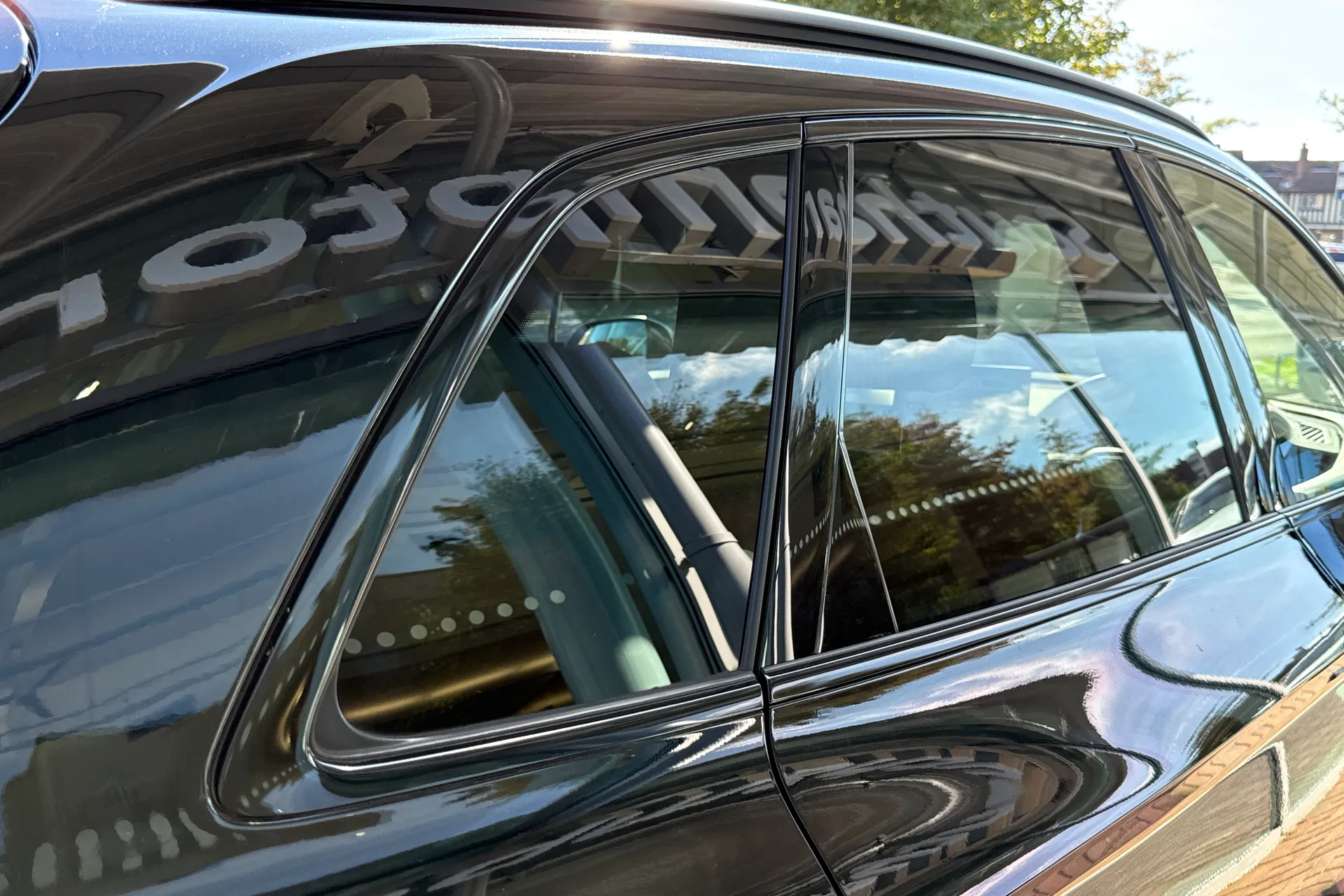 Audi Q5 thumbnail image number 29