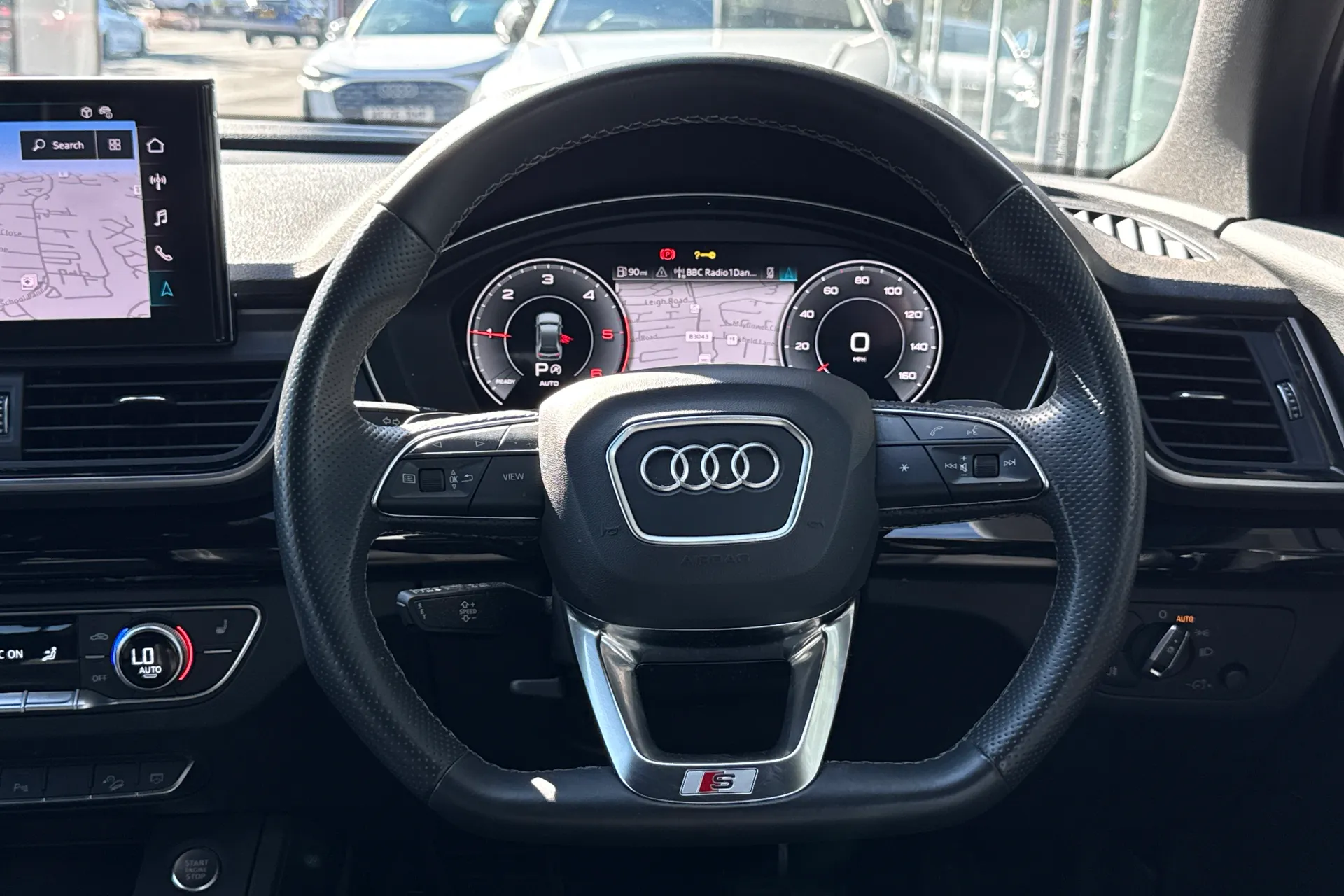 Audi Q5 thumbnail image number 34
