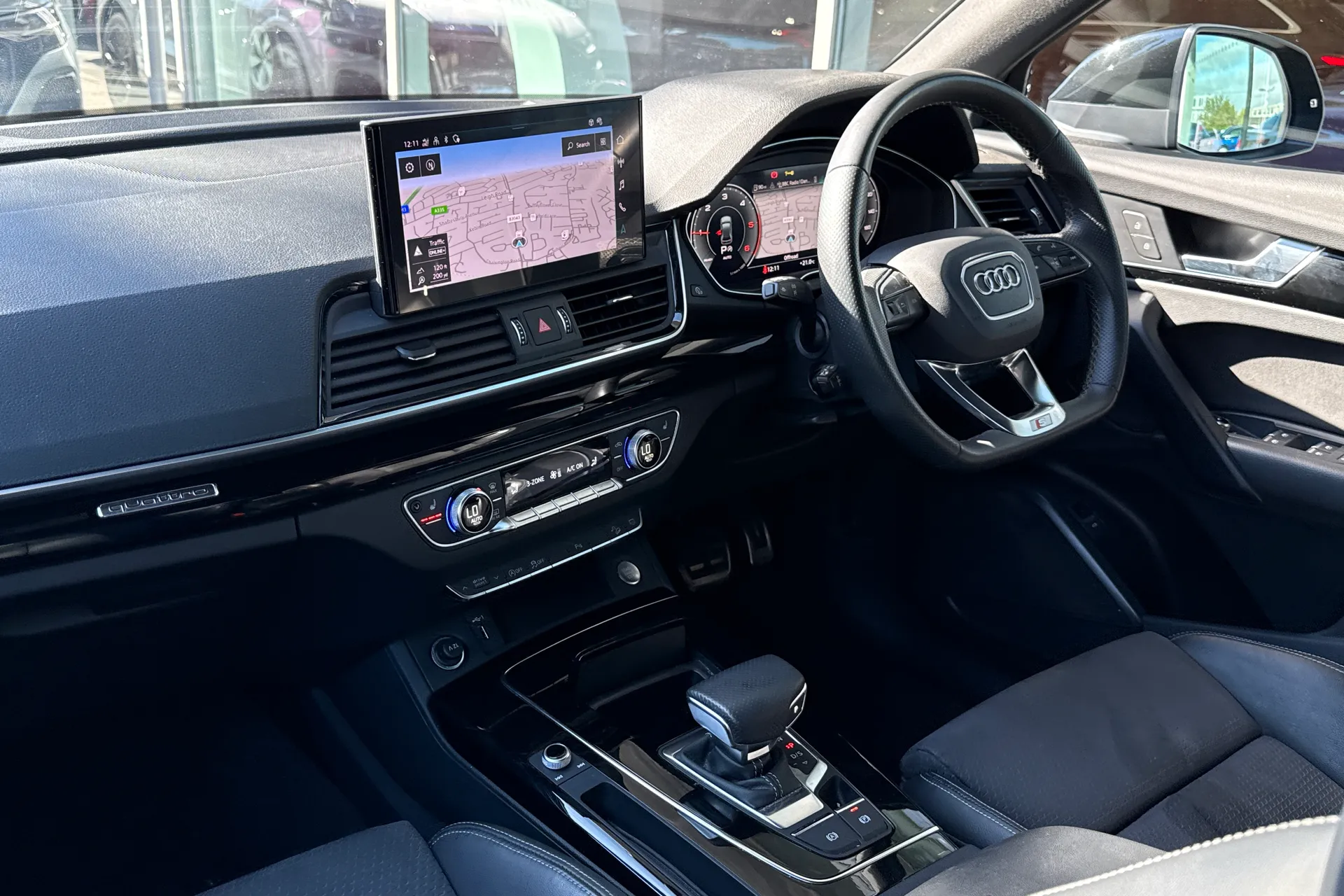 Audi Q5 thumbnail image number 43