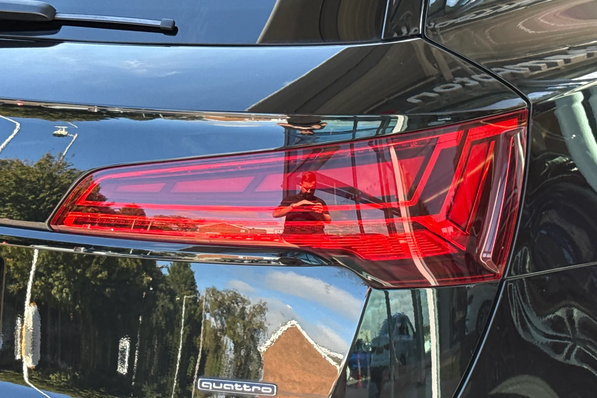 Audi Q5 thumbnail image number 37