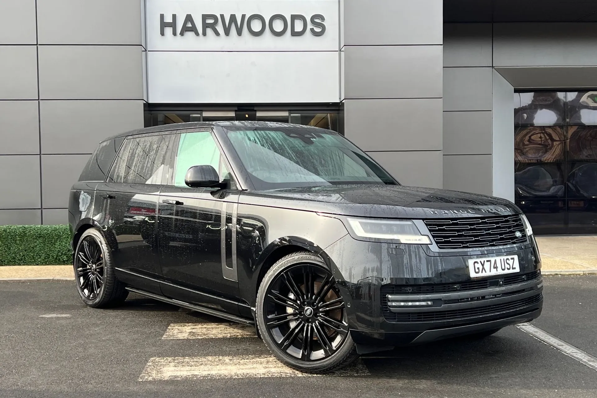 Approved Used Land Rovers and Range Rovers For Sale