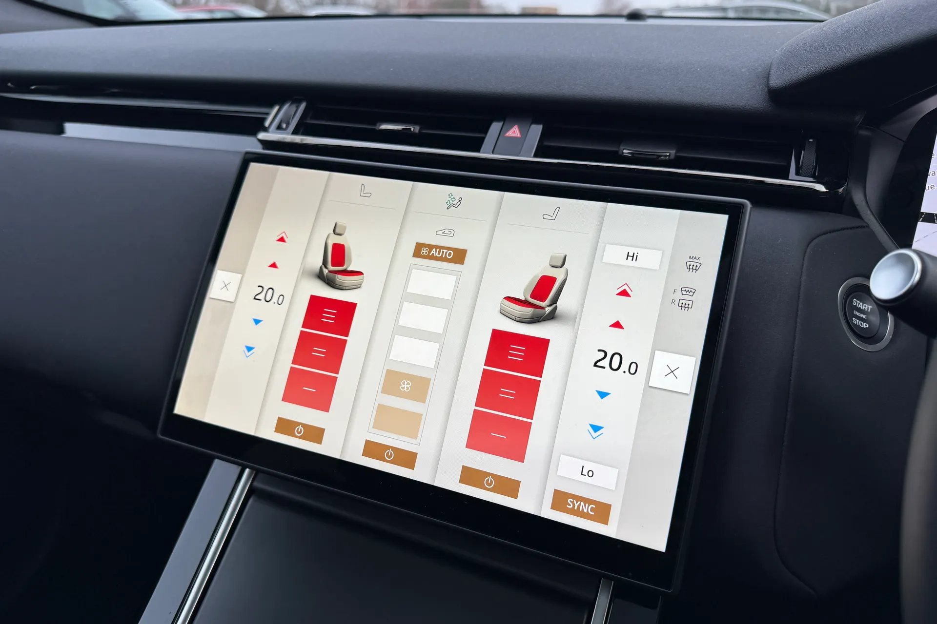 LAND ROVER RANGE ROVER VELAR thumbnail image number 56