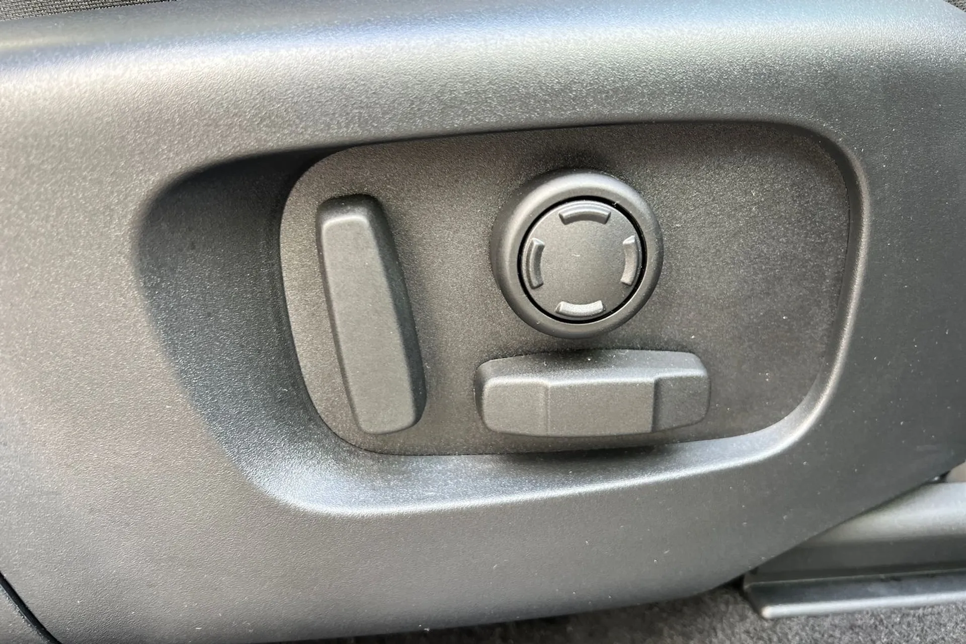LAND ROVER DISCOVERY SPORT thumbnail image number 49