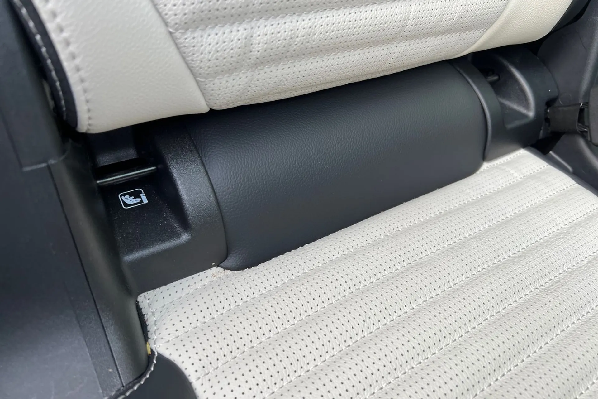 LAND ROVER DISCOVERY SPORT thumbnail image number 28