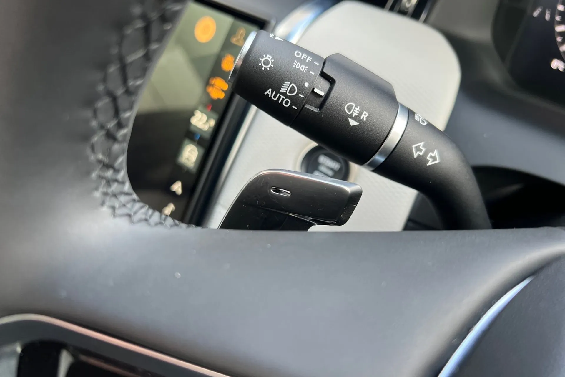 LAND ROVER DISCOVERY SPORT thumbnail image number 65