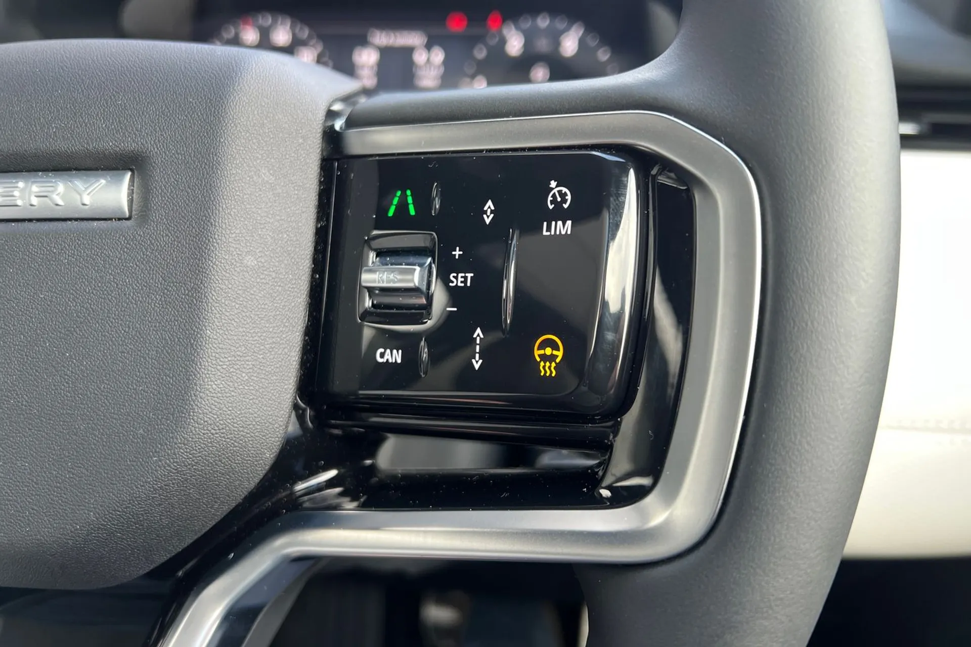 LAND ROVER DISCOVERY SPORT thumbnail image number 41