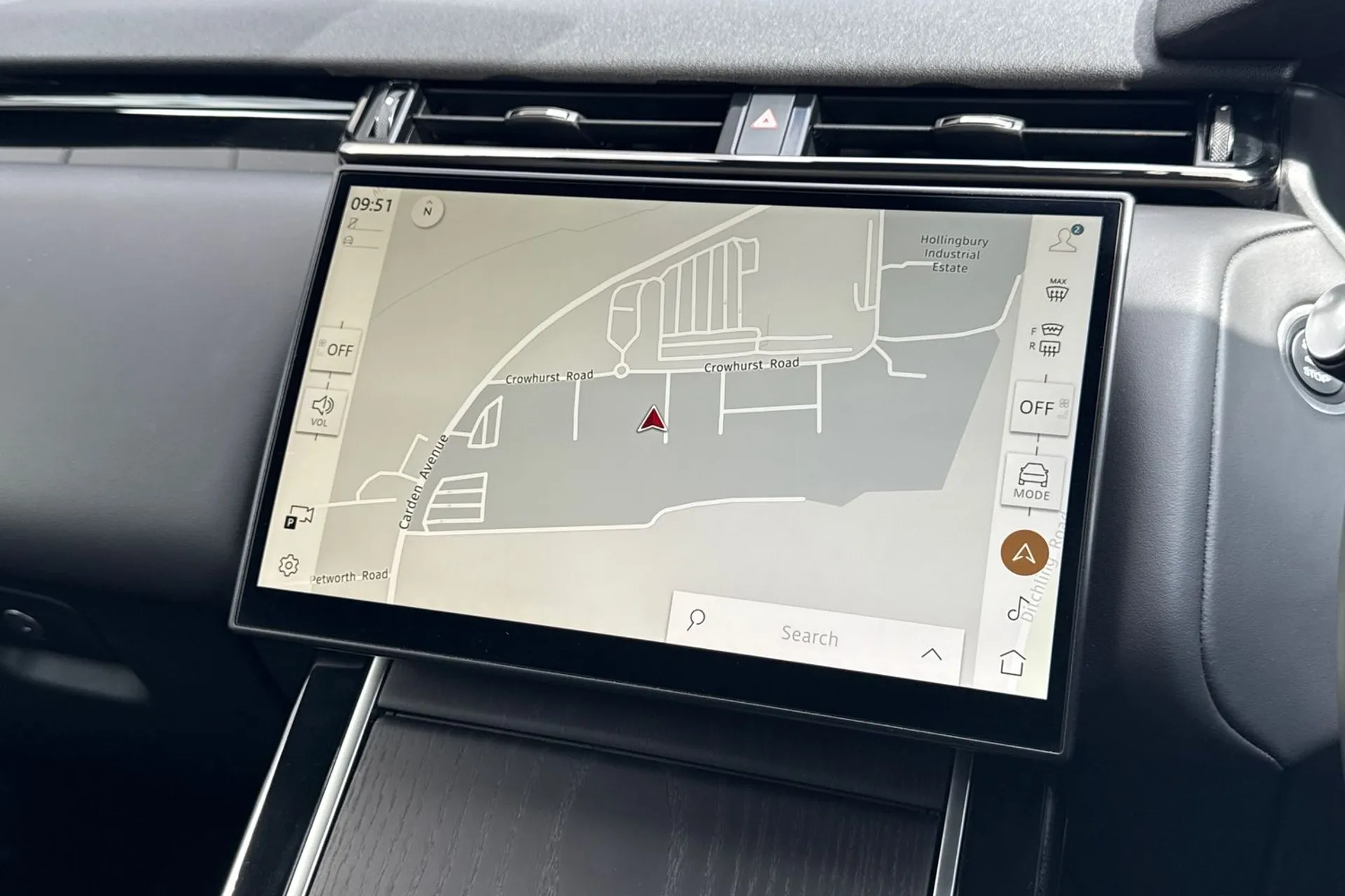 LAND ROVER RANGE ROVER VELAR thumbnail image number 5