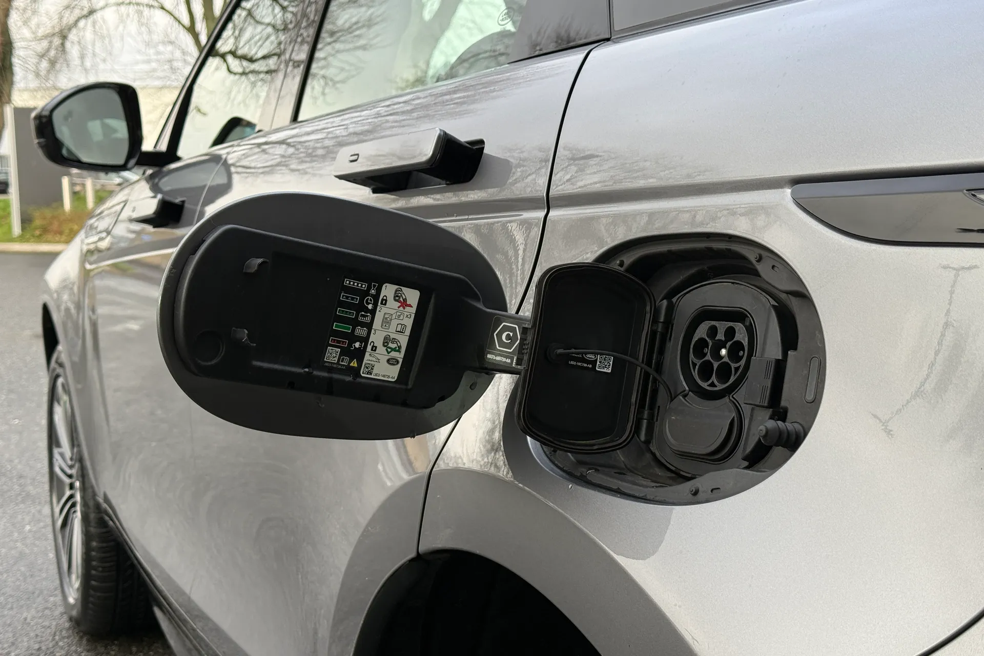 LAND ROVER RANGE ROVER EVOQUE thumbnail image number 36