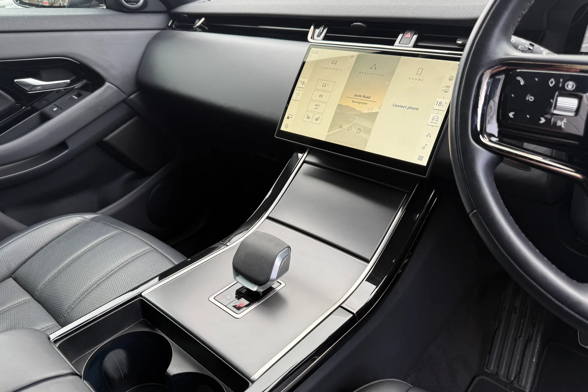 LAND ROVER RANGE ROVER EVOQUE thumbnail image number 19