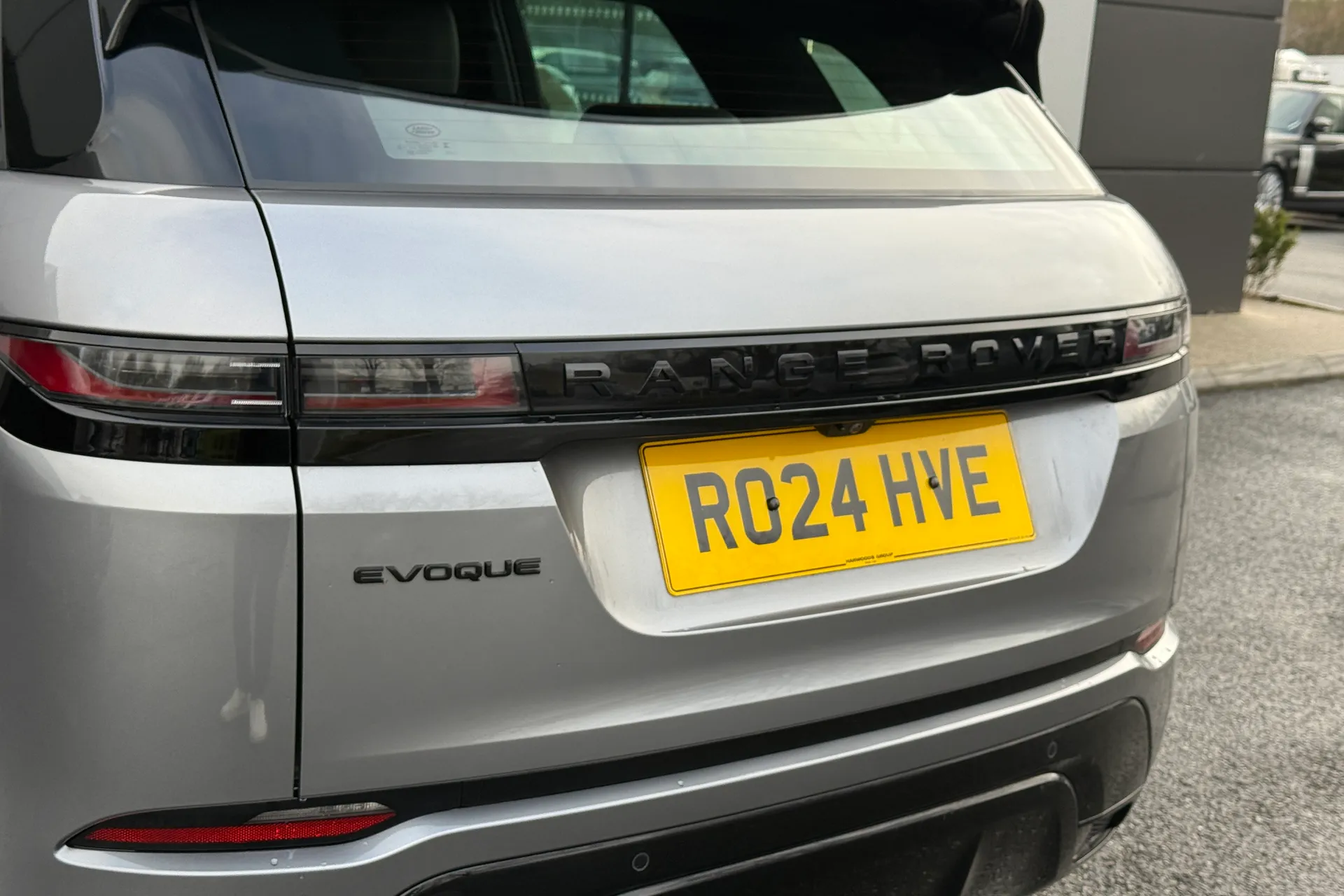 LAND ROVER RANGE ROVER EVOQUE thumbnail image number 42