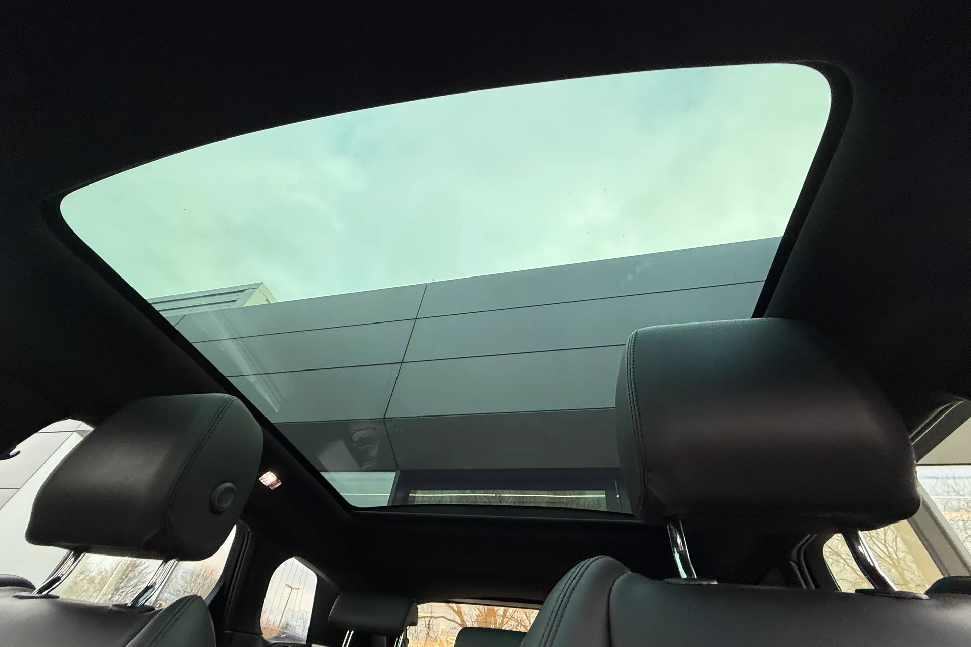 LAND ROVER RANGE ROVER EVOQUE thumbnail image number 5