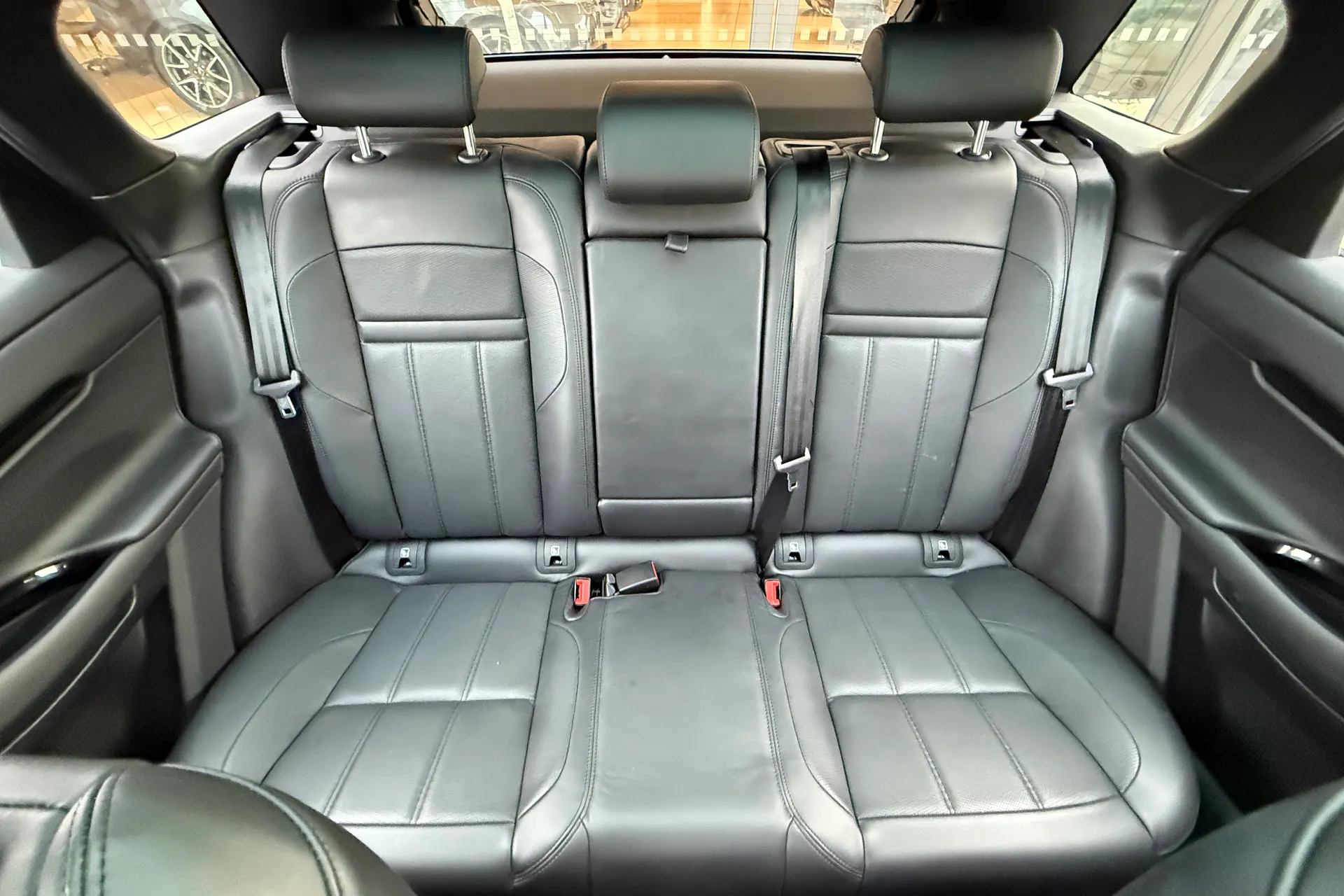 LAND ROVER RANGE ROVER EVOQUE thumbnail image number 11