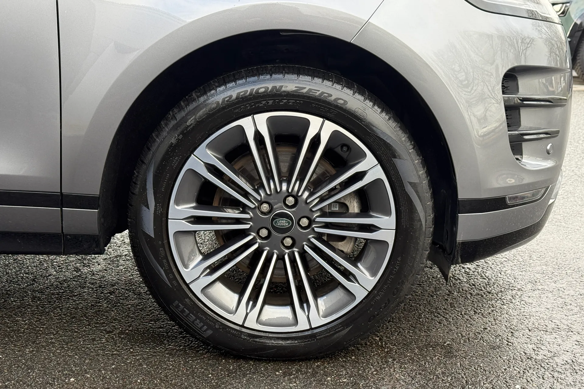 LAND ROVER RANGE ROVER EVOQUE thumbnail image number 22