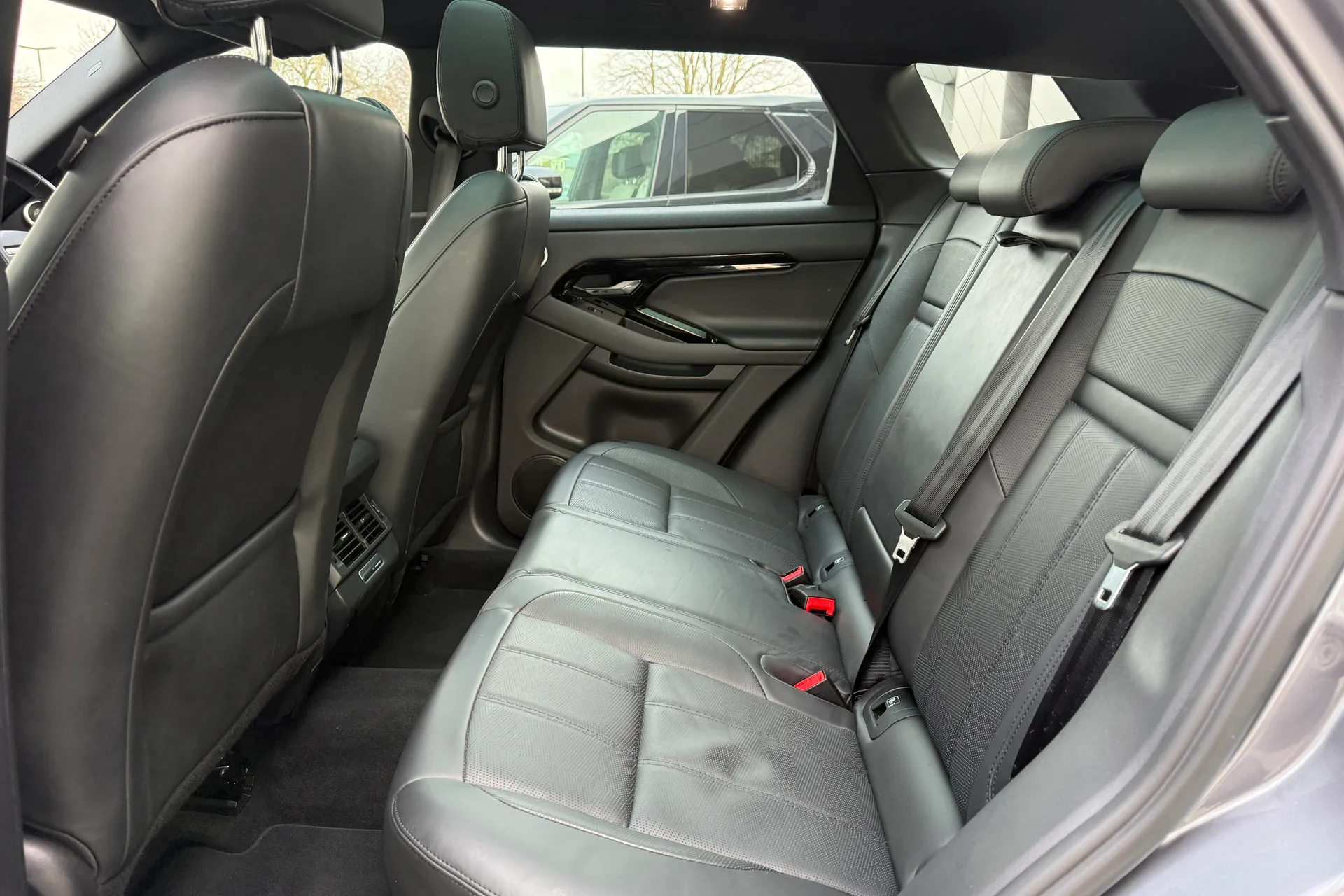 LAND ROVER RANGE ROVER EVOQUE thumbnail image number 46