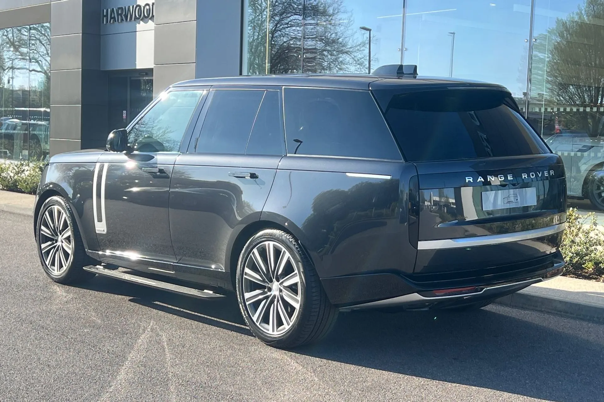 LAND ROVER RANGE ROVER thumbnail image number 13