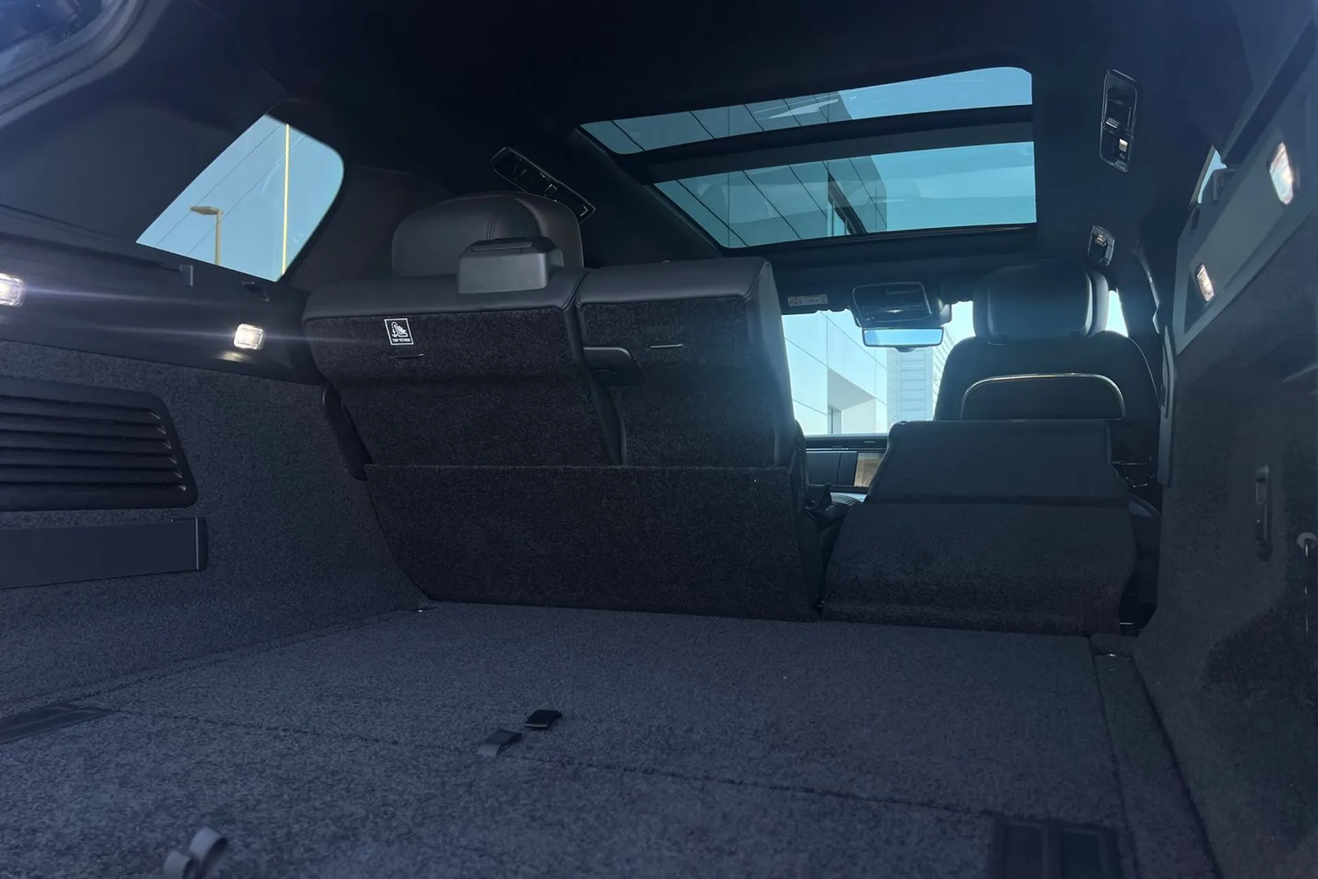 LAND ROVER RANGE ROVER thumbnail image number 36