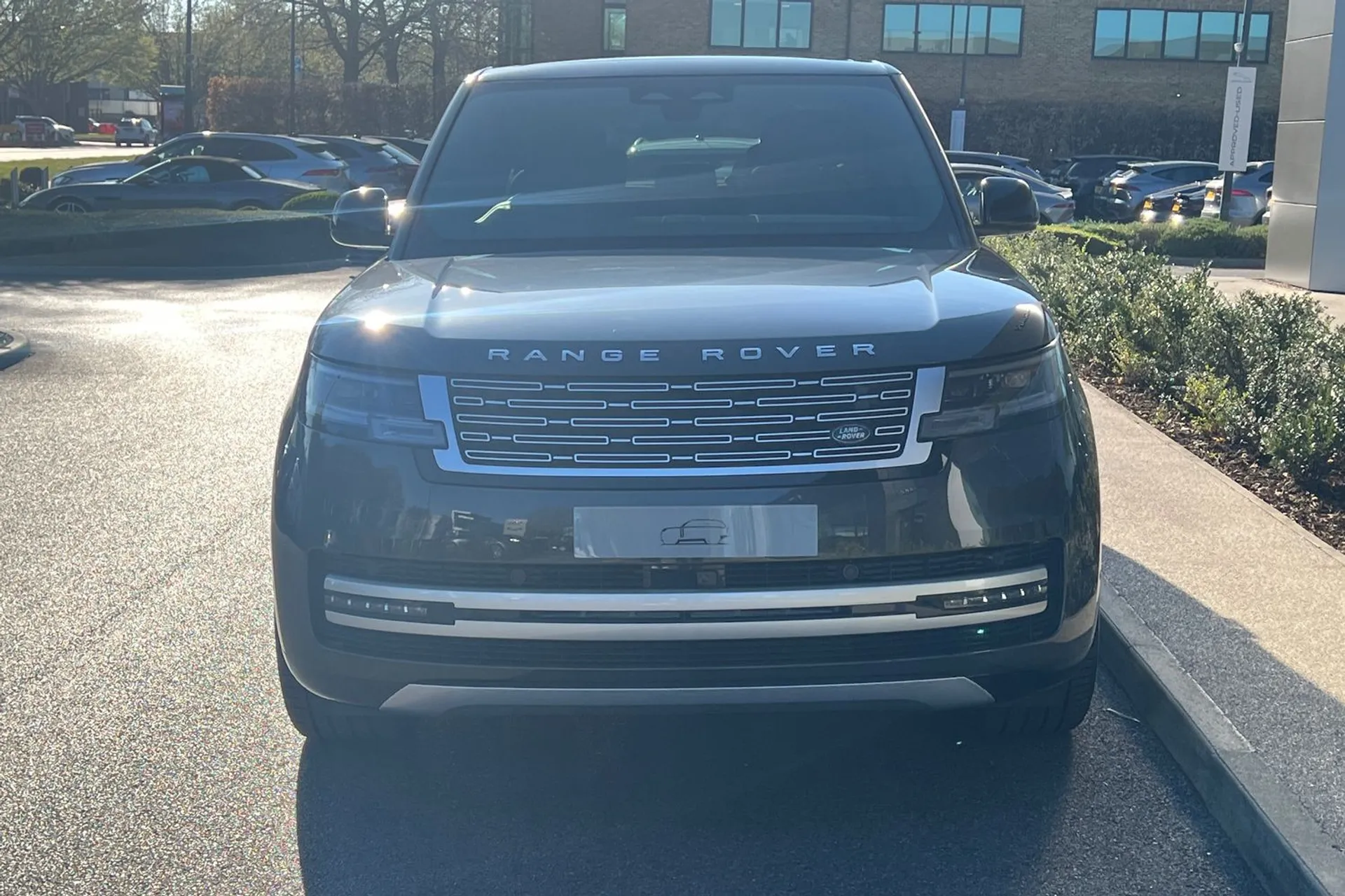 LAND ROVER RANGE ROVER thumbnail image number 15