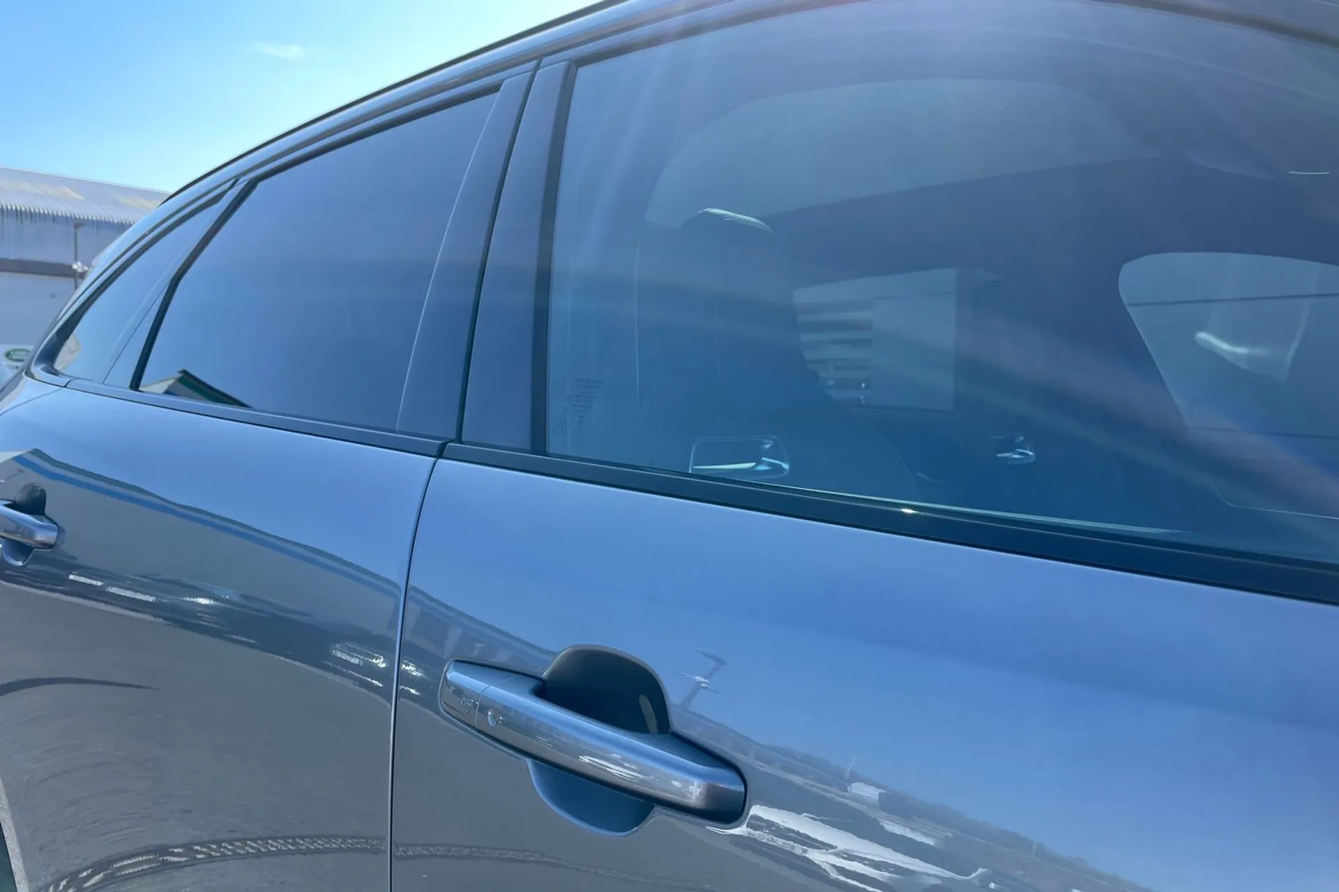 Jaguar F-PACE thumbnail image number 19