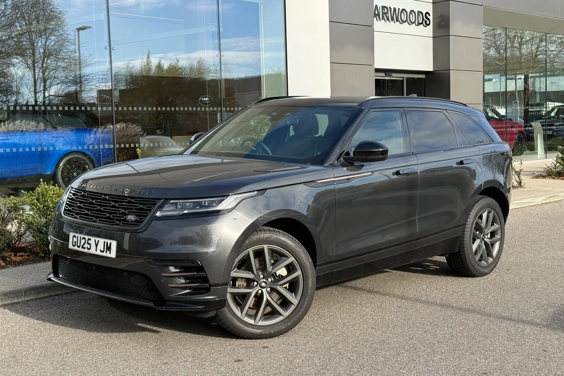 LAND ROVER RANGE ROVER VELAR thumbnail image number 13