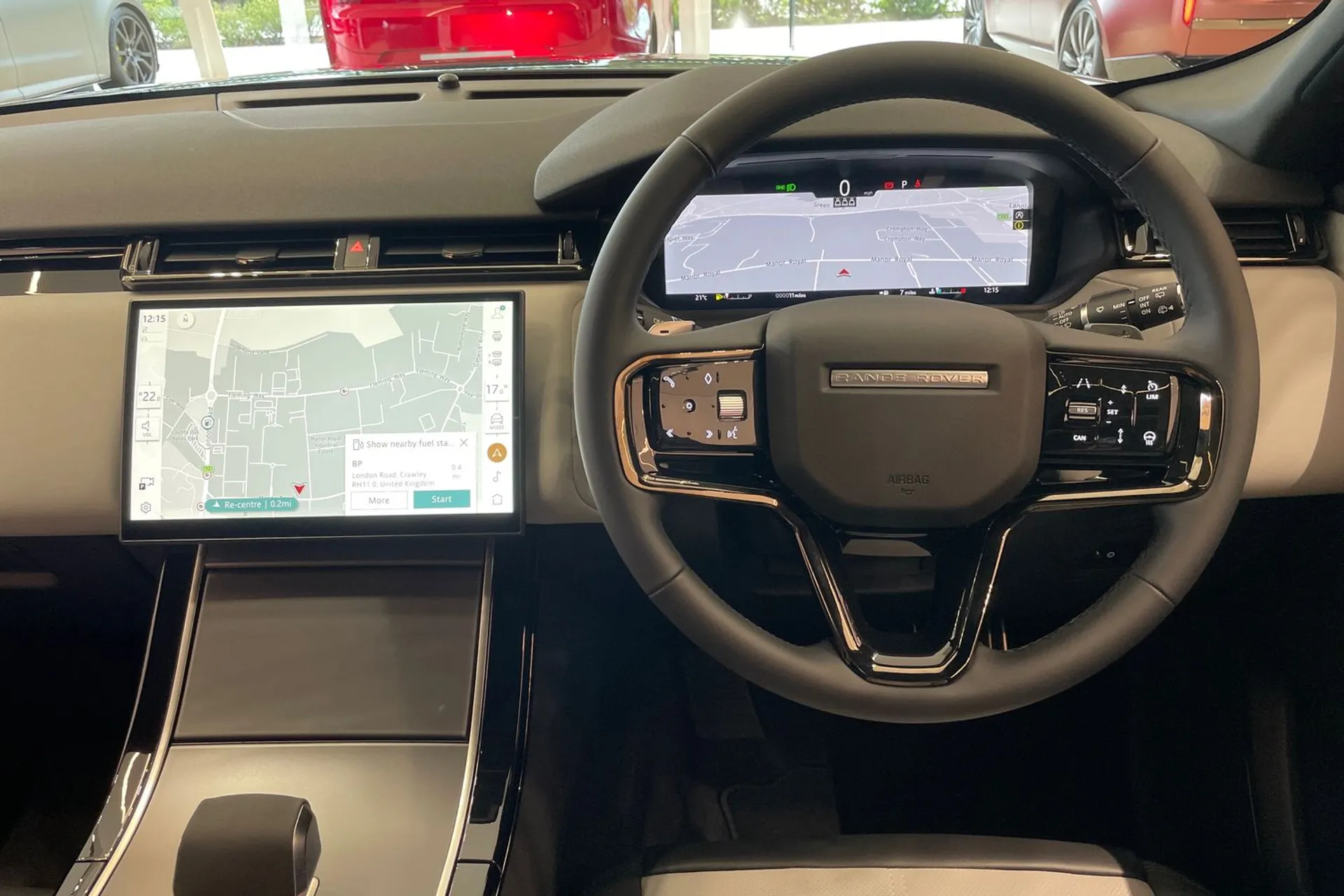 LAND ROVER RANGE ROVER VELAR thumbnail image number 22