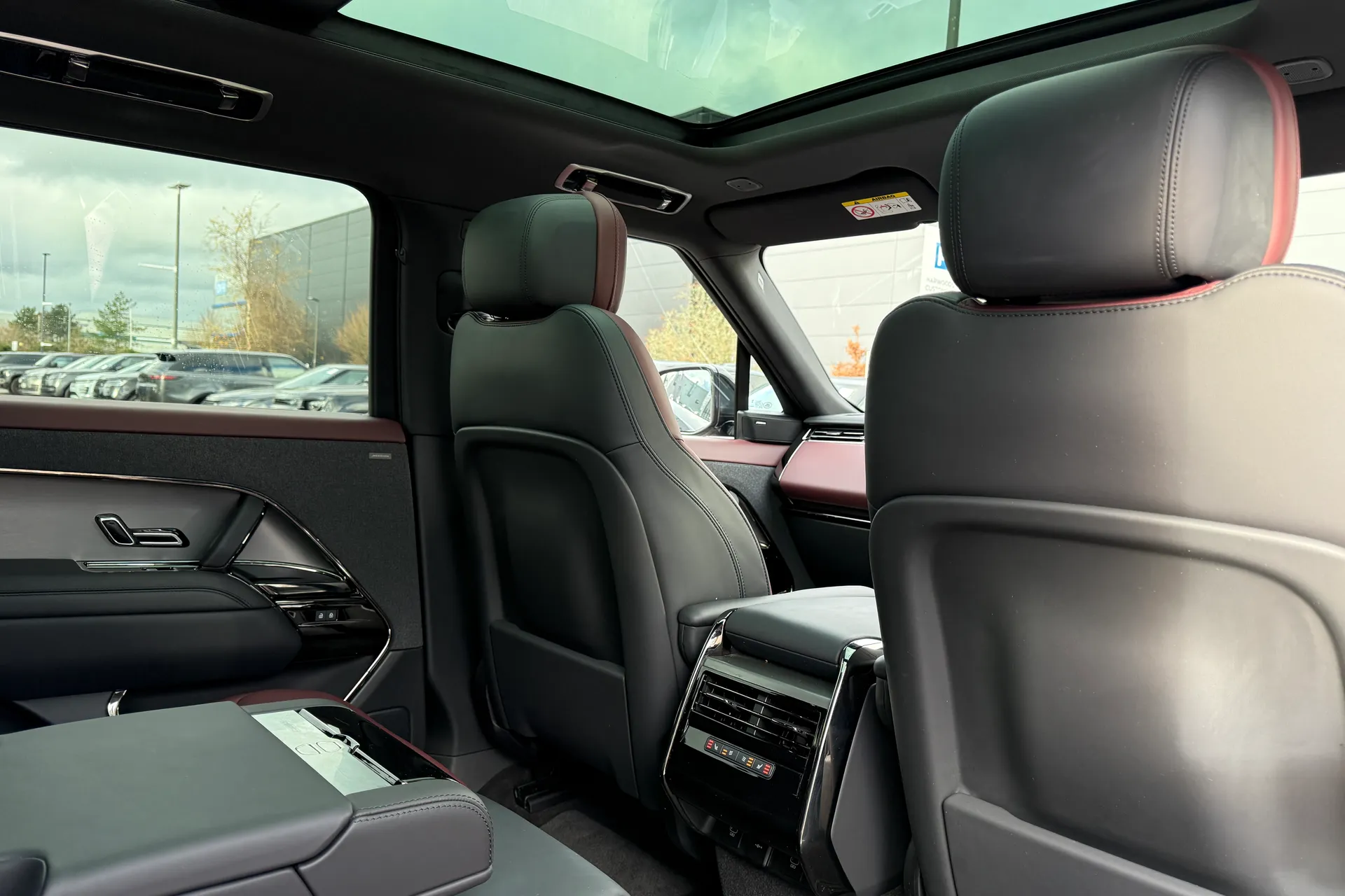 LAND ROVER RANGE ROVER SPORT thumbnail image number 43