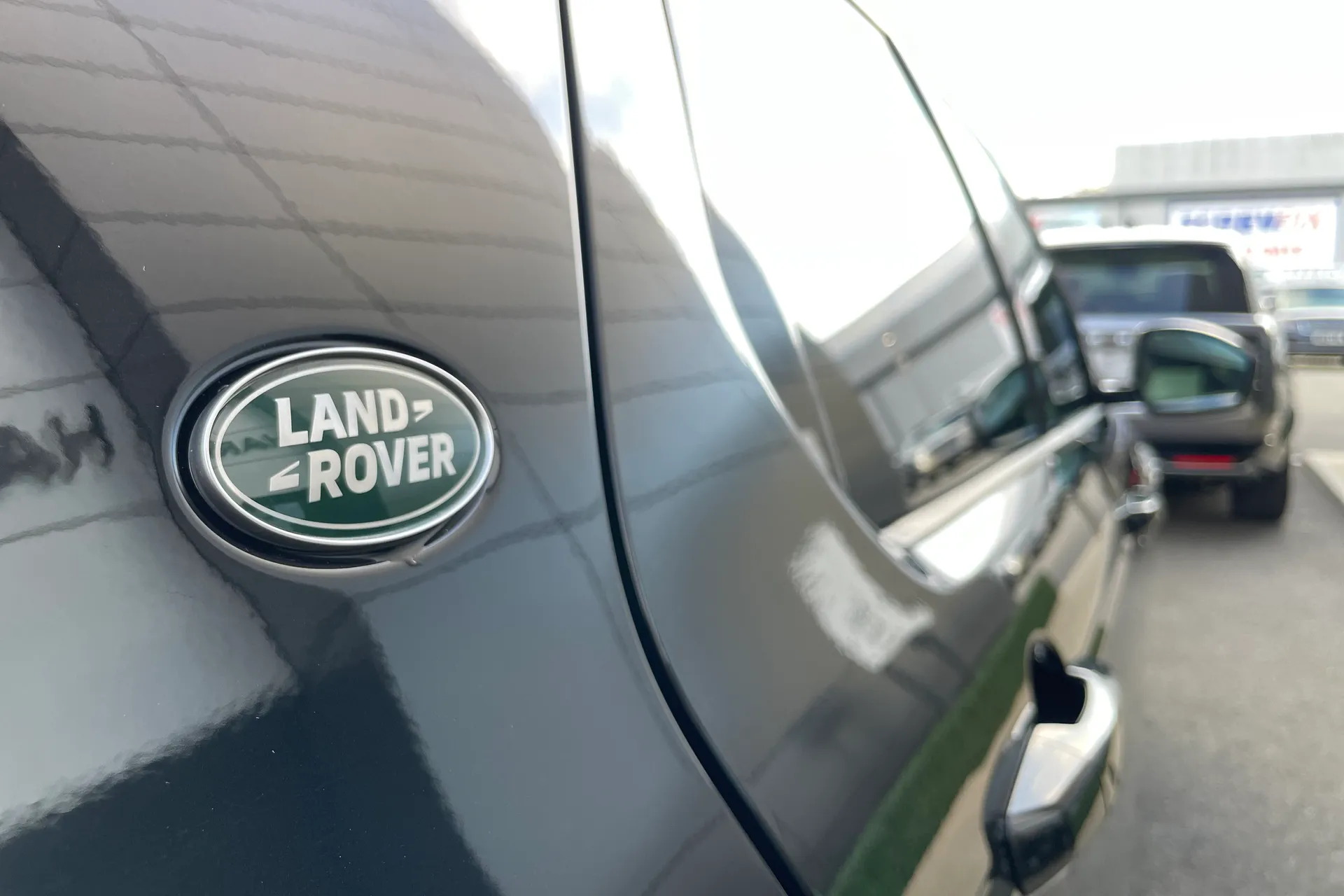 LAND ROVER RANGE ROVER thumbnail image number 60