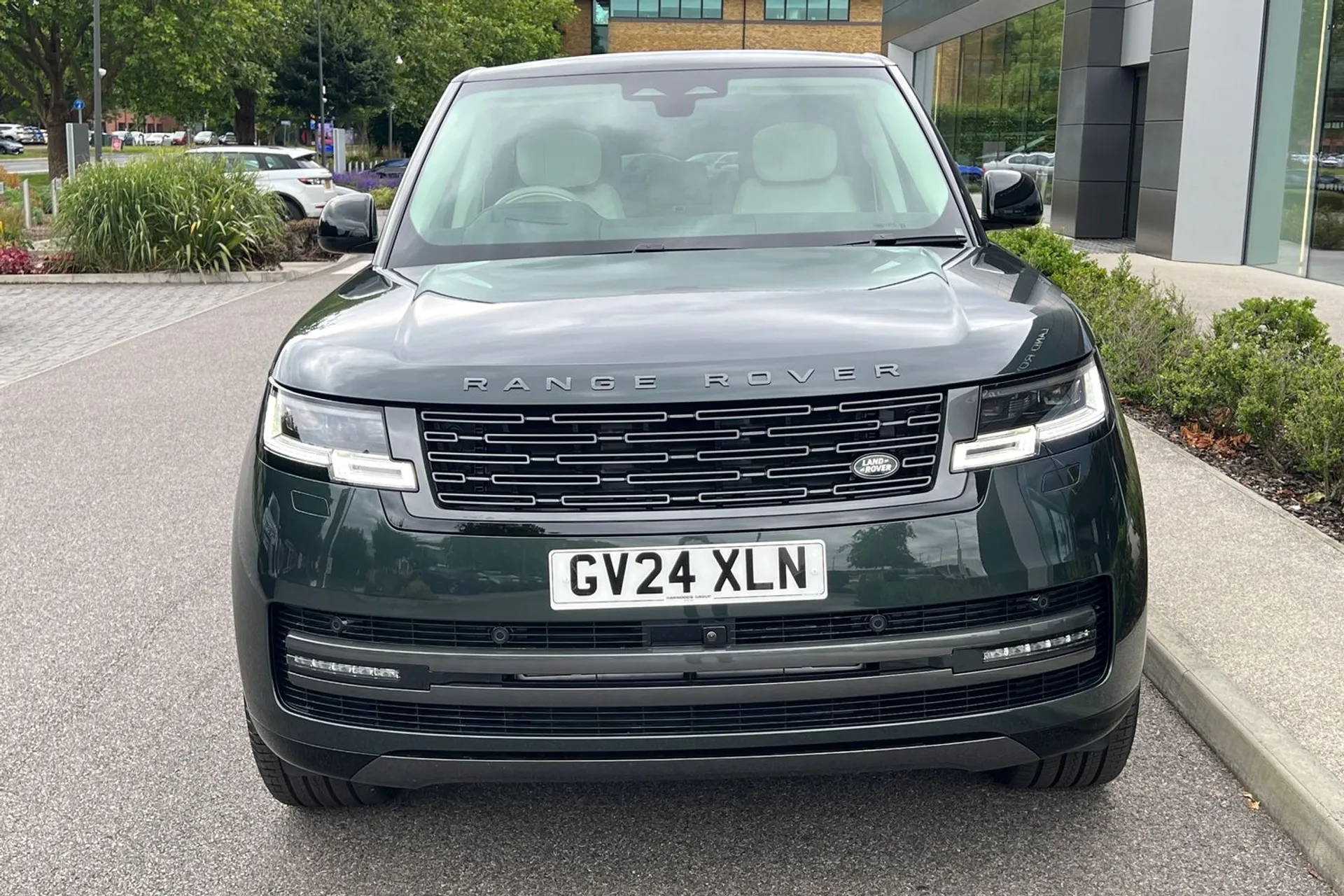 LAND ROVER RANGE ROVER thumbnail image number 13