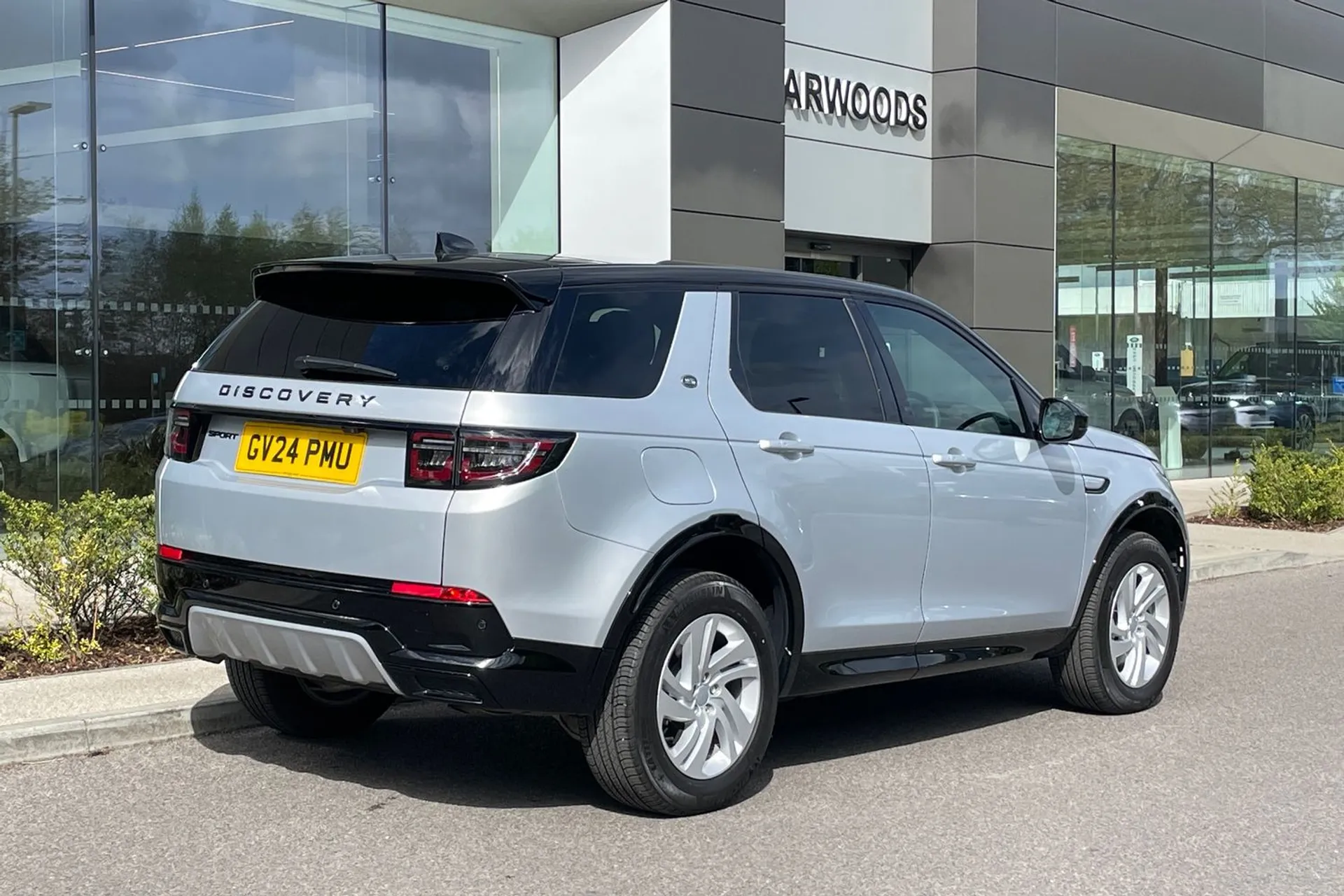 LAND ROVER DISCOVERY SPORT thumbnail image number 9