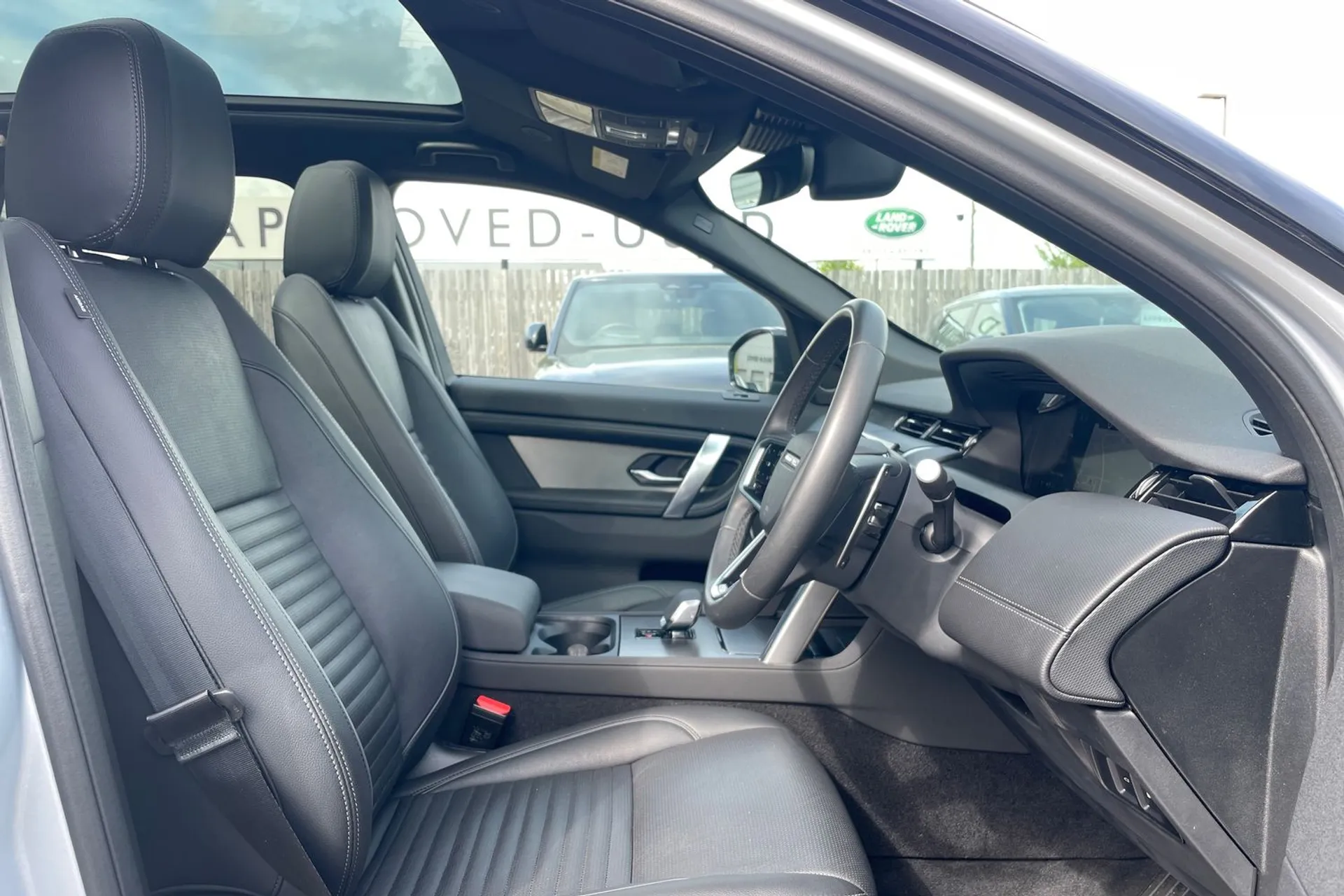 LAND ROVER DISCOVERY SPORT thumbnail image number 35