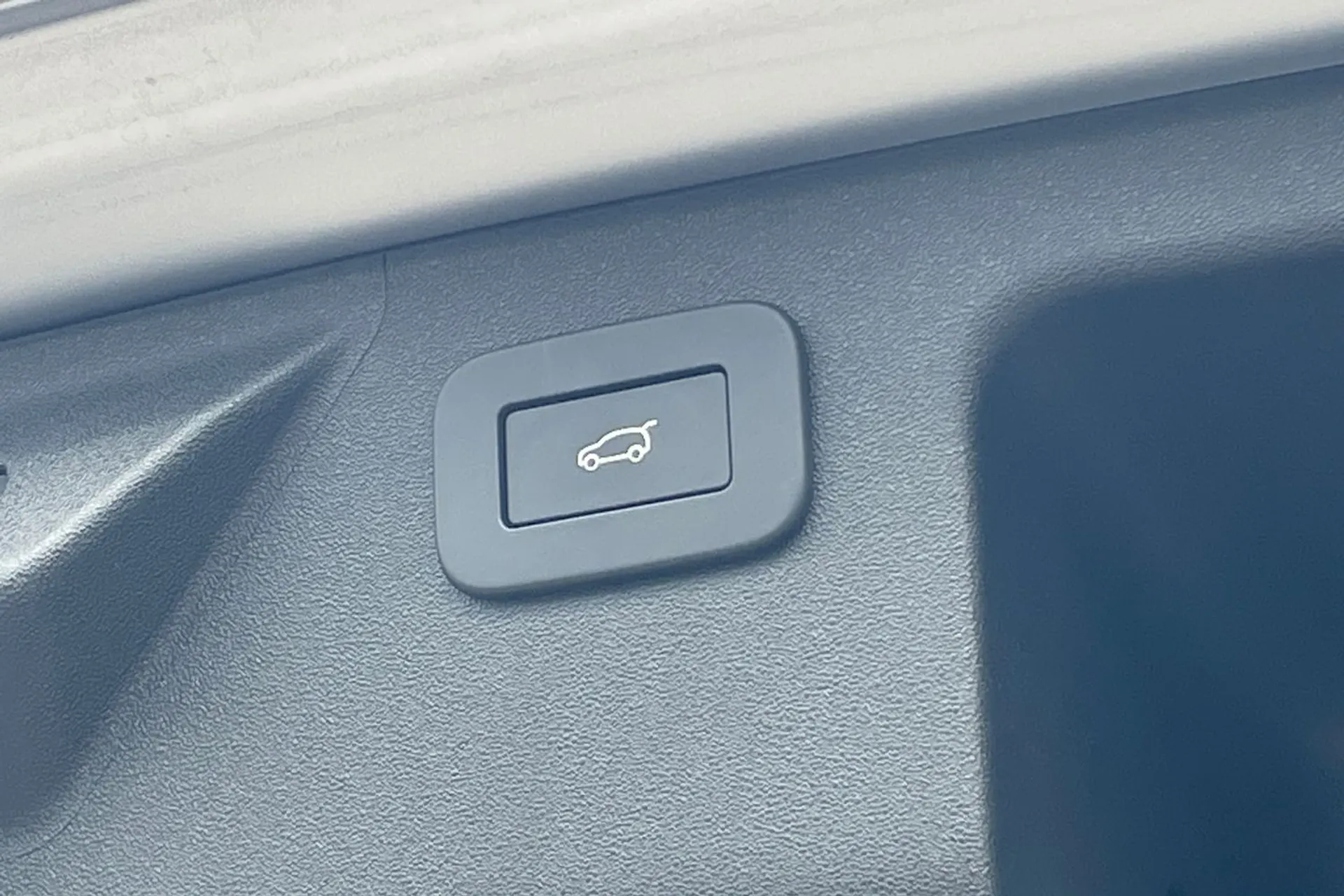 LAND ROVER DISCOVERY SPORT thumbnail image number 25