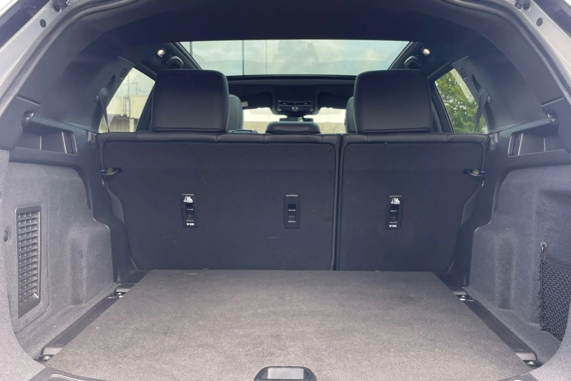 LAND ROVER DISCOVERY SPORT thumbnail image number 24