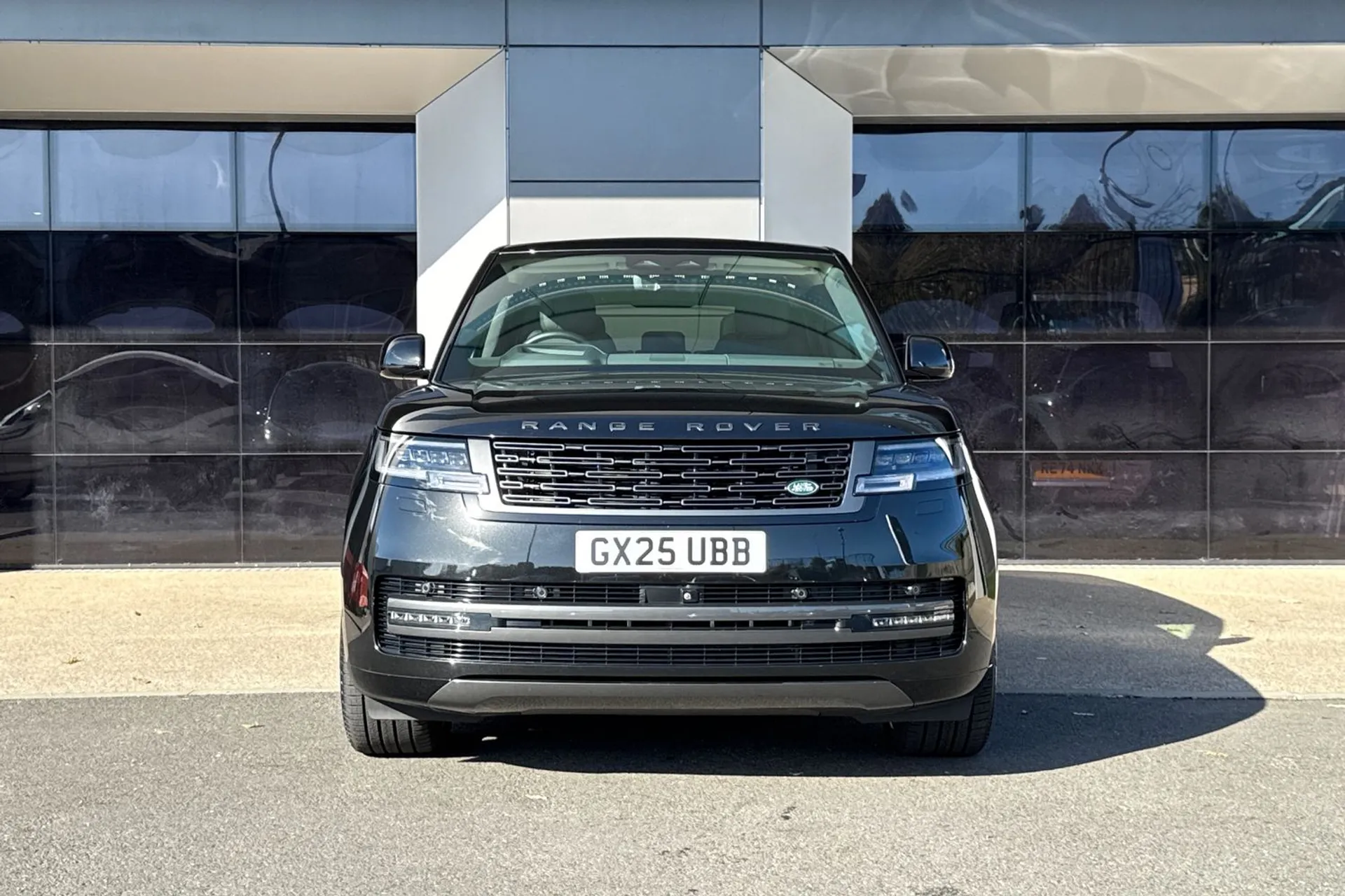 LAND ROVER RANGE ROVER thumbnail image number 14