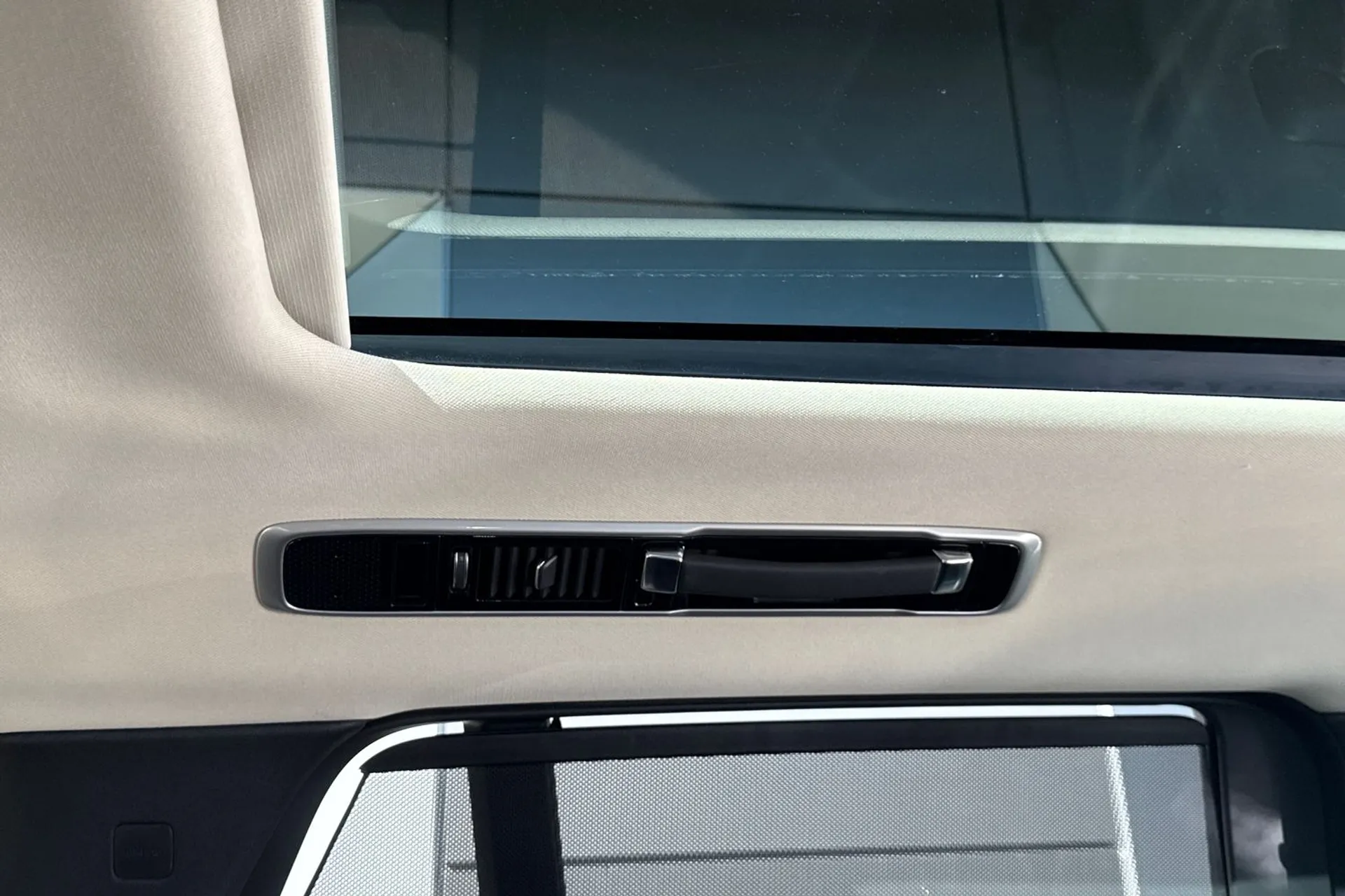 LAND ROVER RANGE ROVER thumbnail image number 65