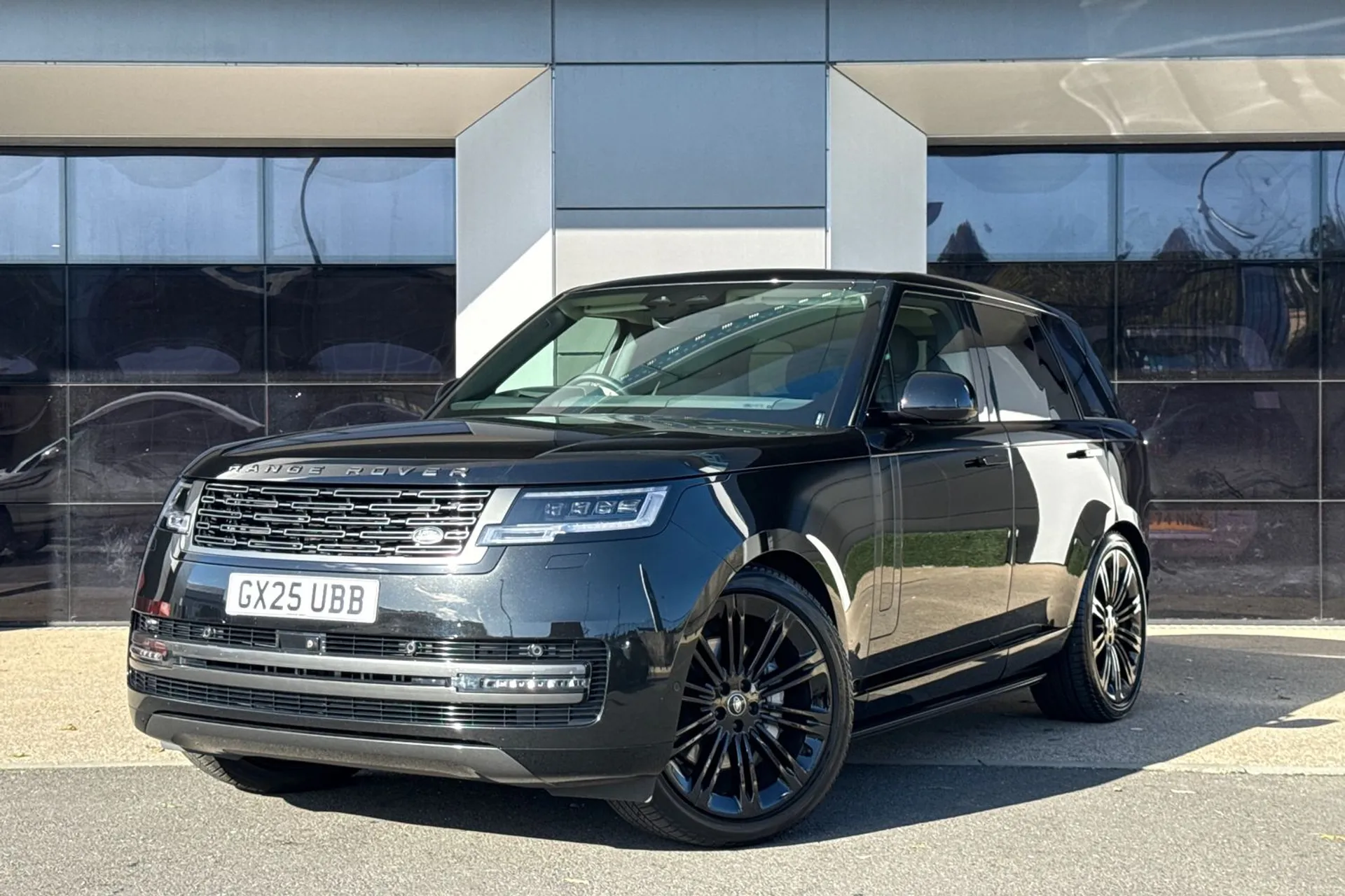 LAND ROVER RANGE ROVER thumbnail image number 13