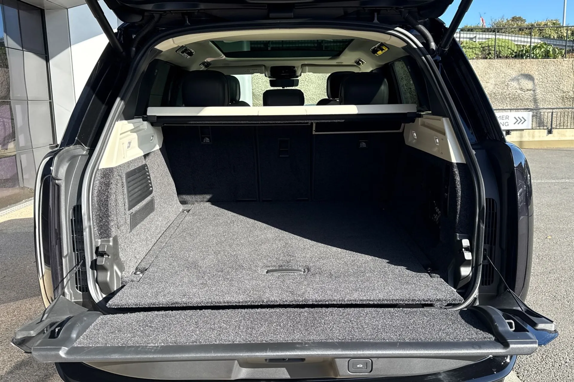 LAND ROVER RANGE ROVER thumbnail image number 53