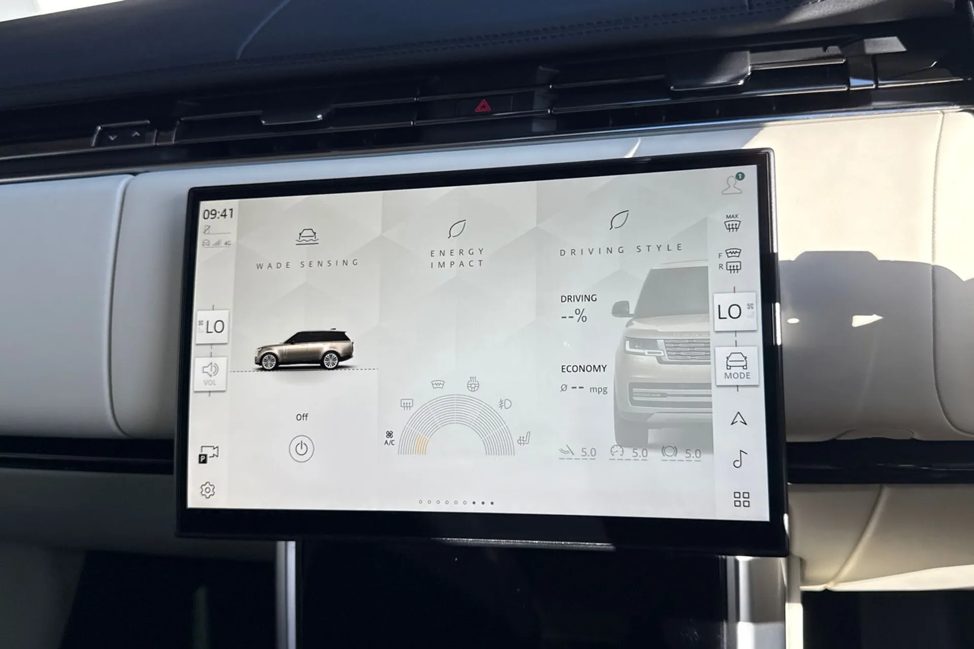 LAND ROVER RANGE ROVER thumbnail image number 69