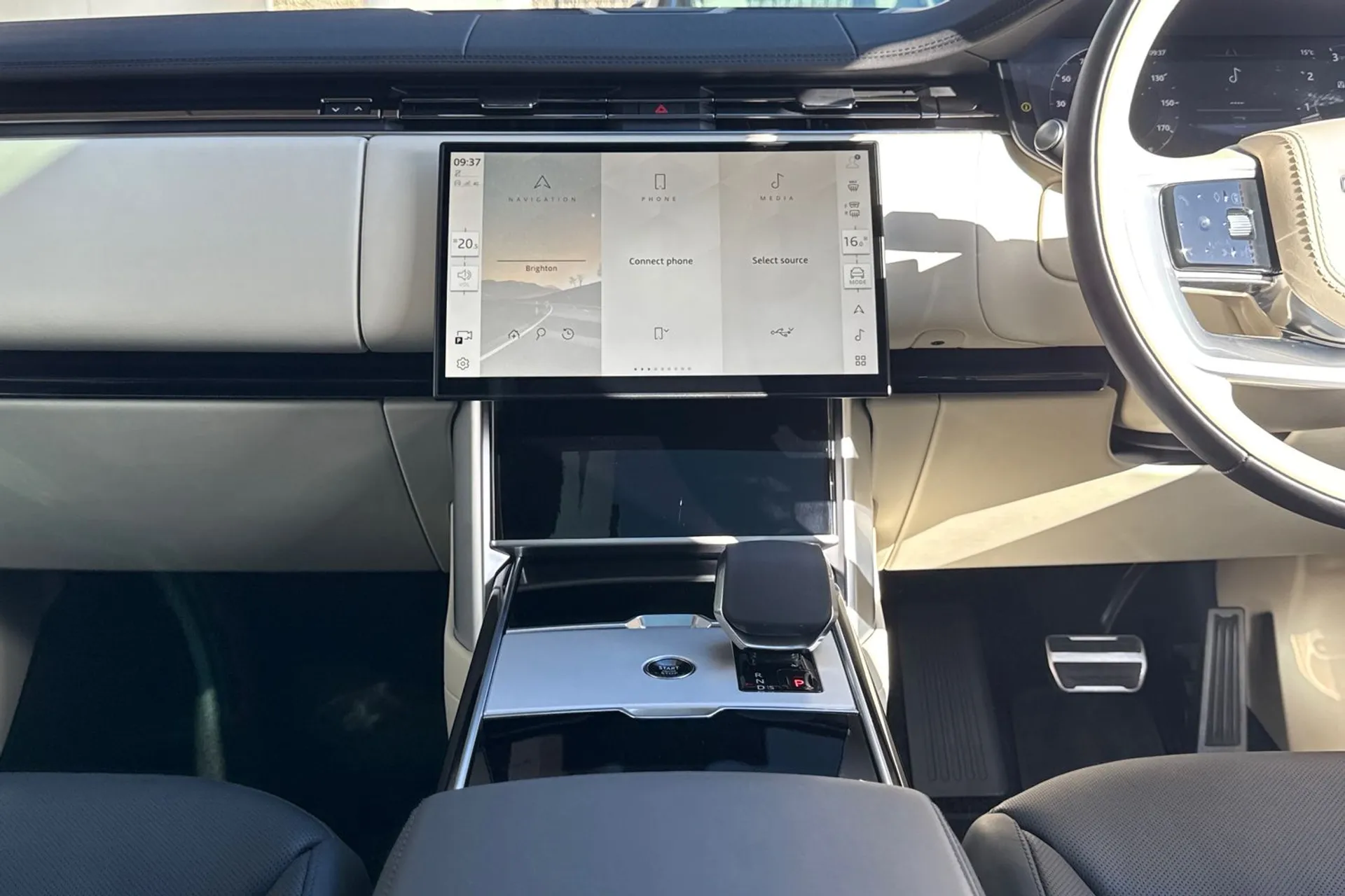 LAND ROVER RANGE ROVER thumbnail image number 31