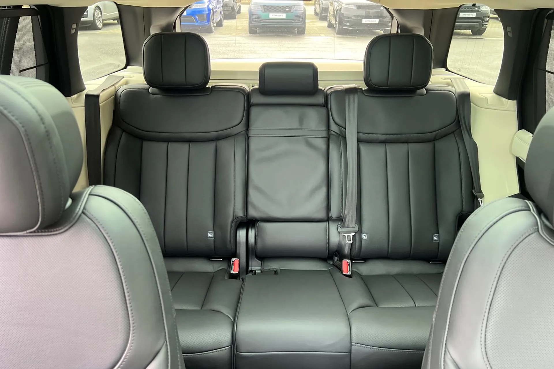 LAND ROVER RANGE ROVER thumbnail image number 51
