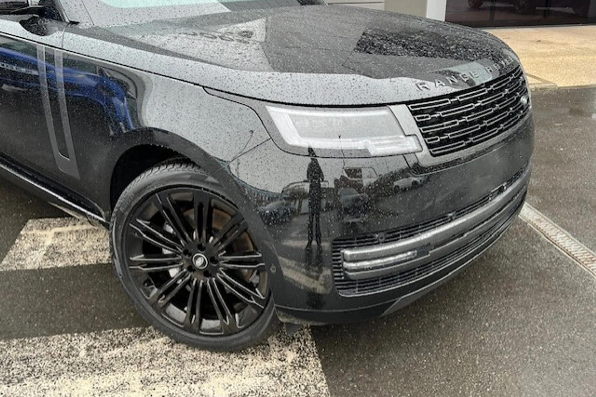 LAND ROVER RANGE ROVER thumbnail image number 24