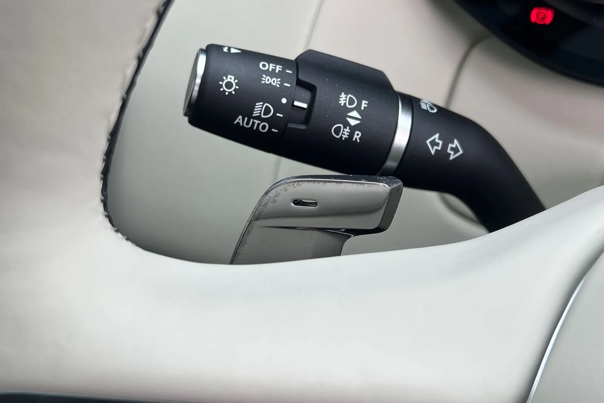 LAND ROVER RANGE ROVER thumbnail image number 79
