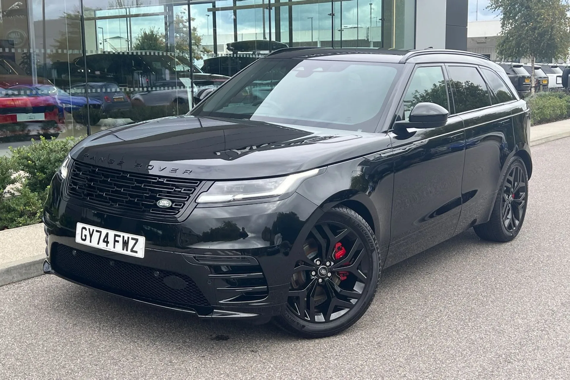 LAND ROVER RANGE ROVER VELAR thumbnail image number 13