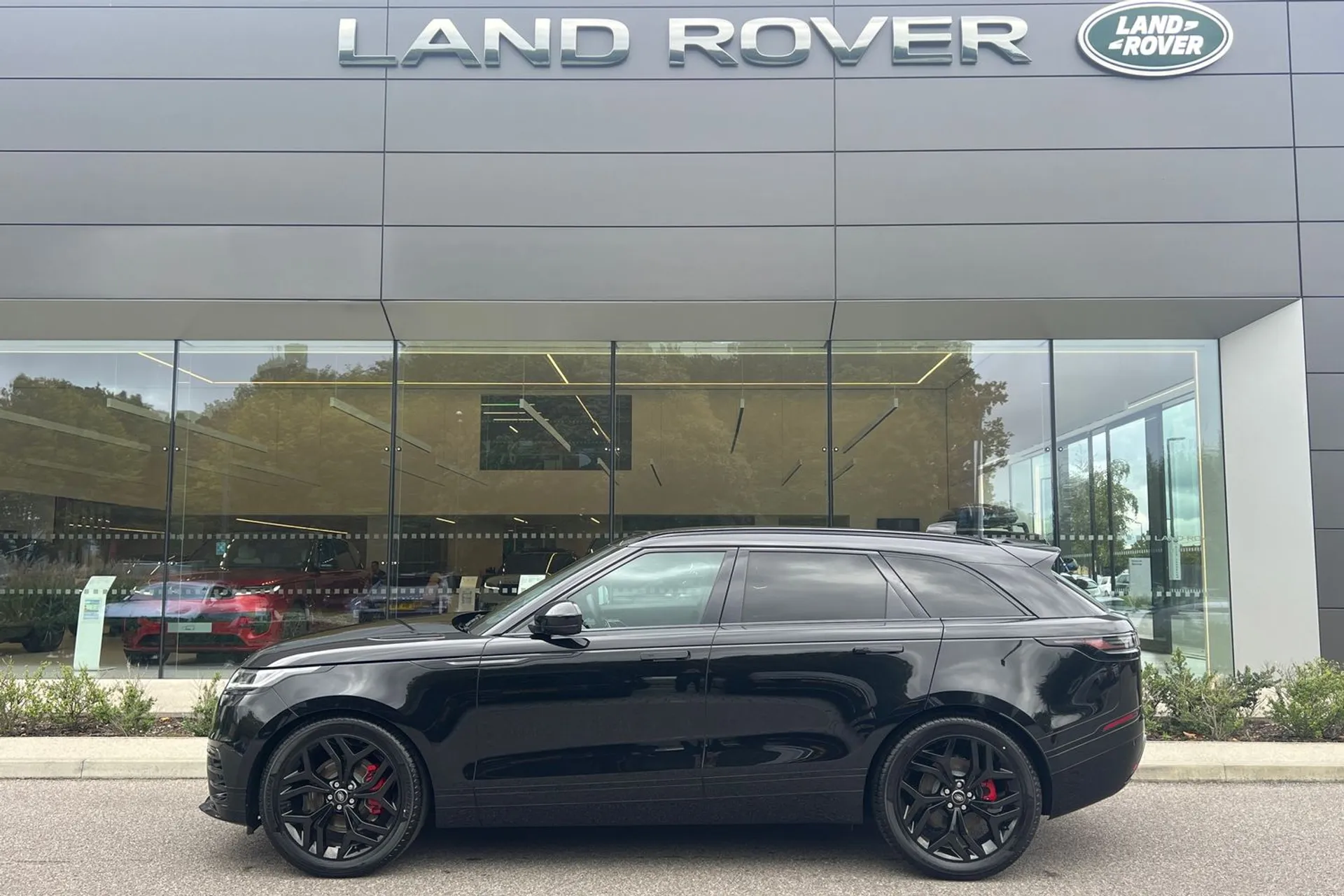 LAND ROVER RANGE ROVER VELAR thumbnail image number 7