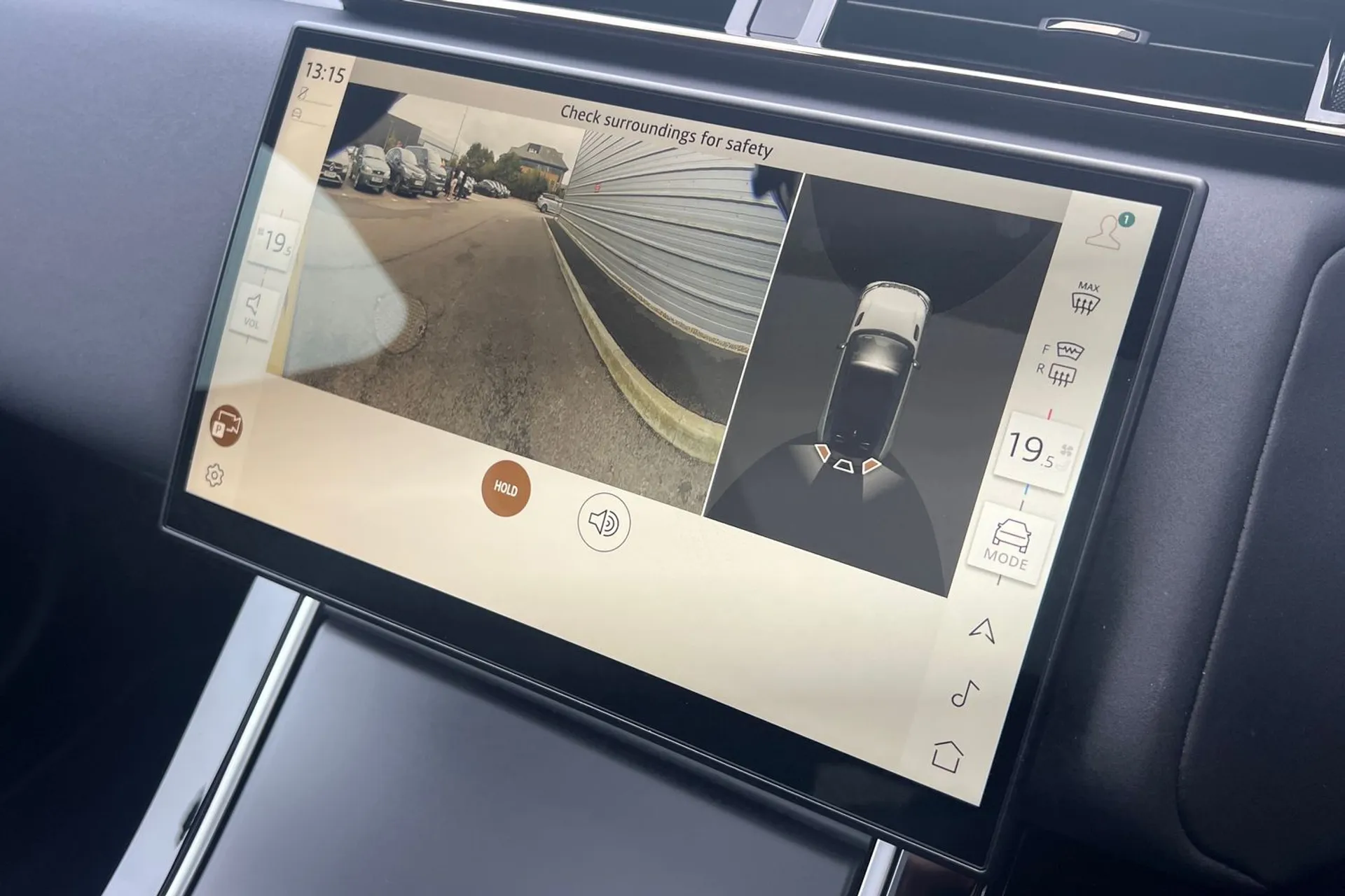 LAND ROVER RANGE ROVER VELAR thumbnail image number 5