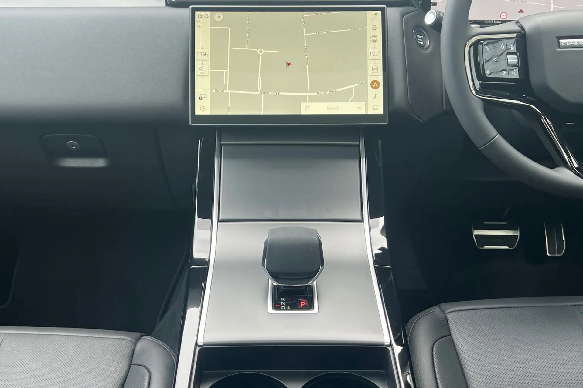 LAND ROVER RANGE ROVER VELAR thumbnail image number 22