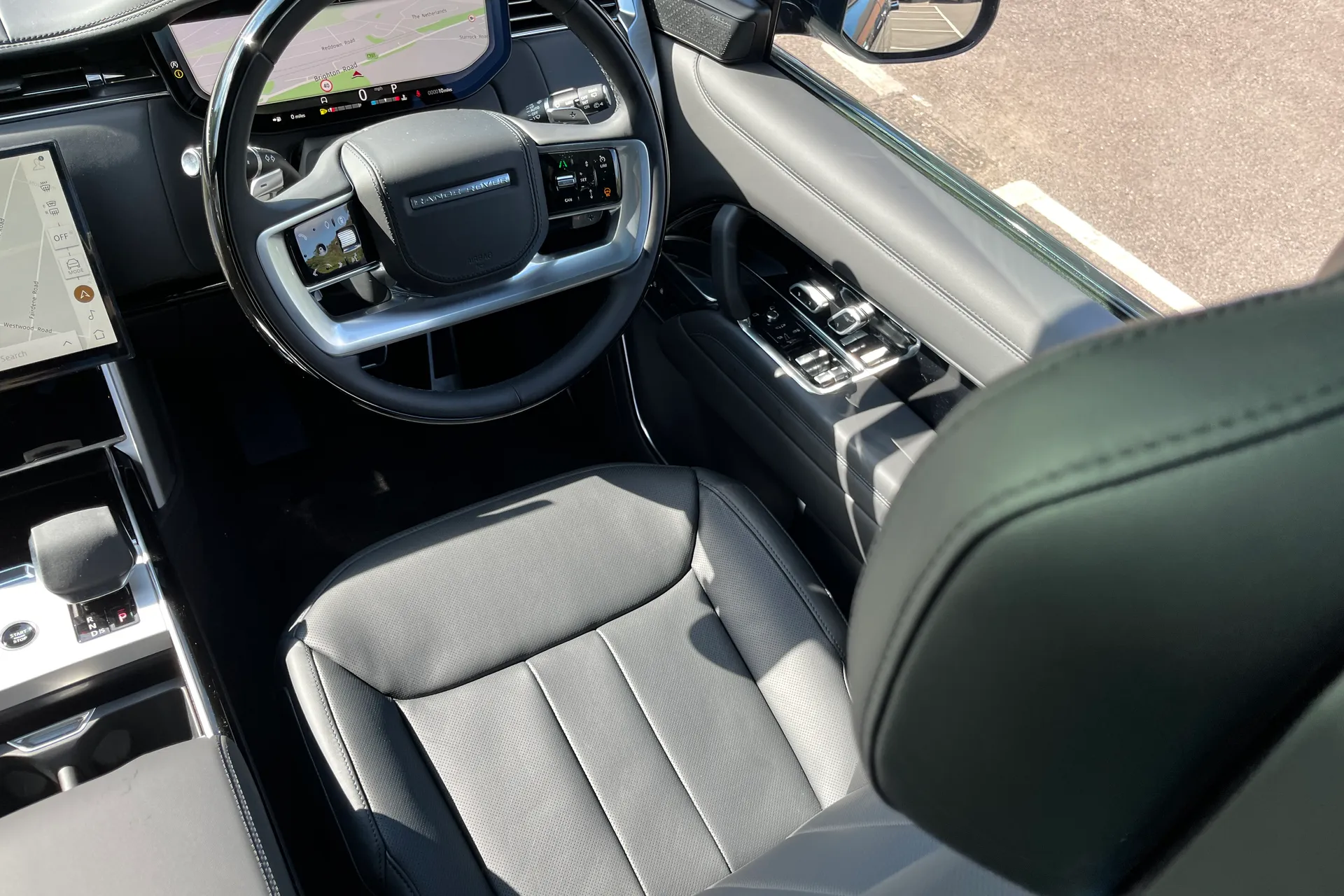 LAND ROVER RANGE ROVER thumbnail image number 13